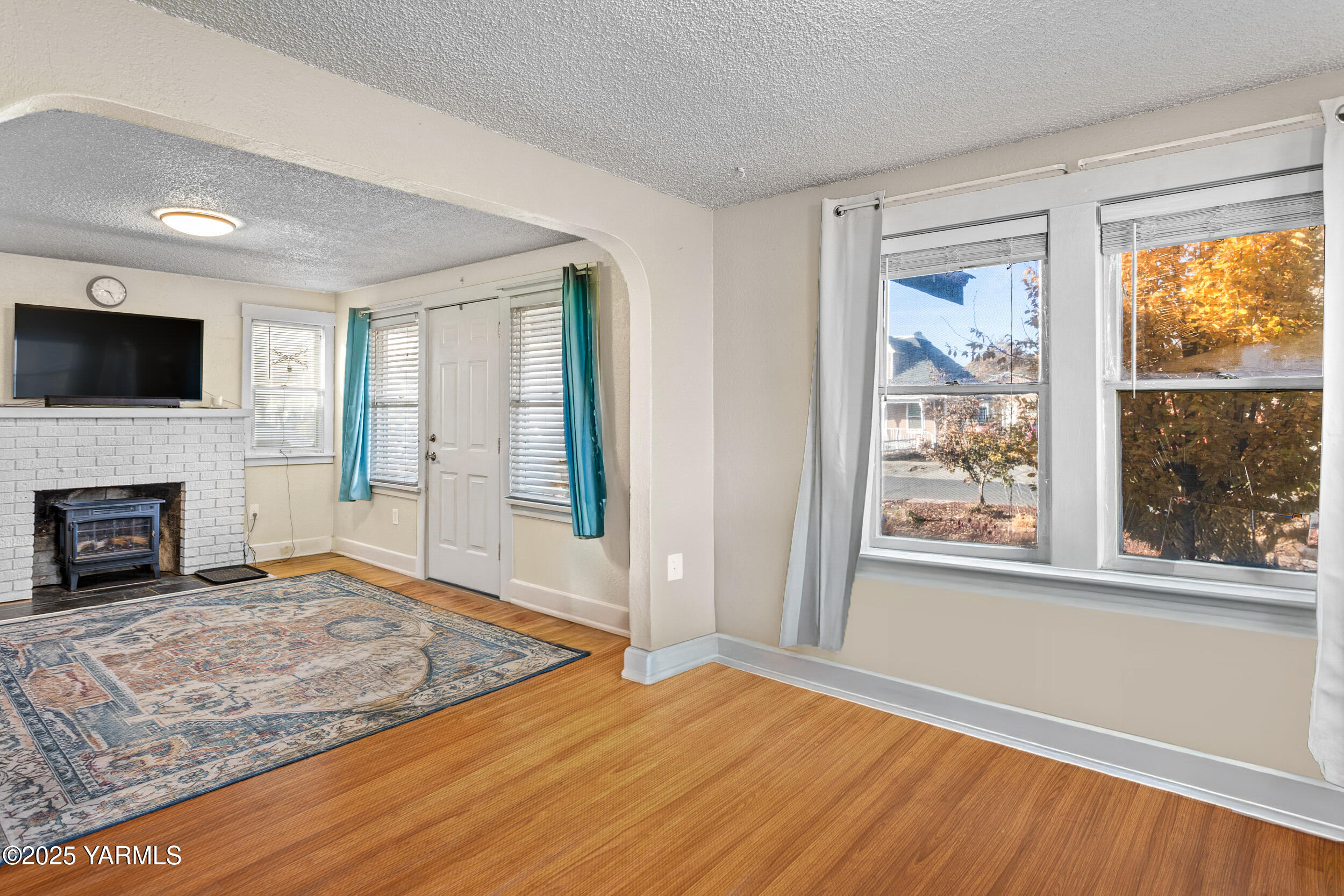 805 S 9th Ave