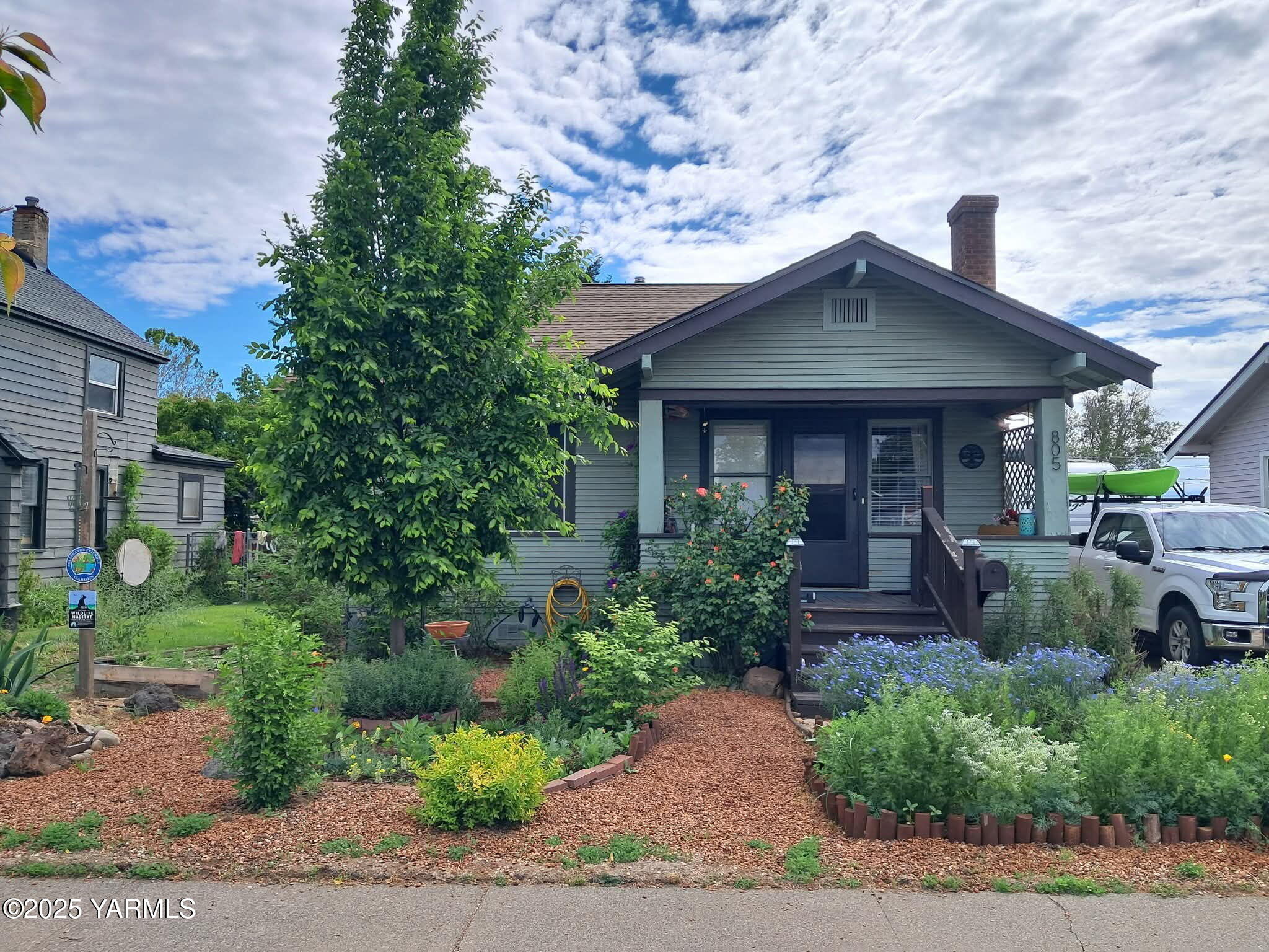 805 S 9th Ave