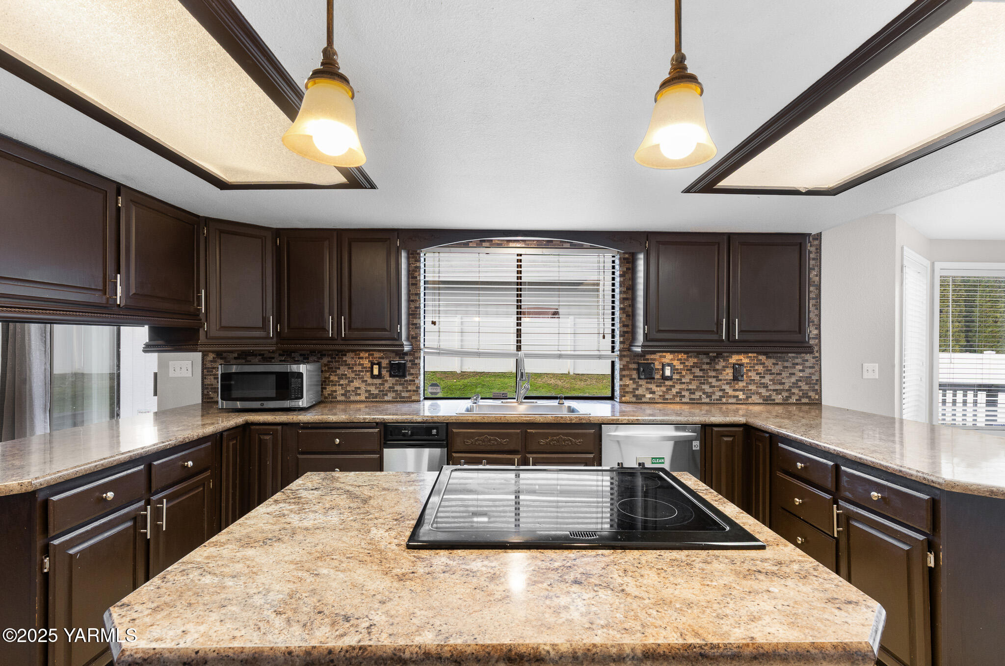 203 Merinda Dr