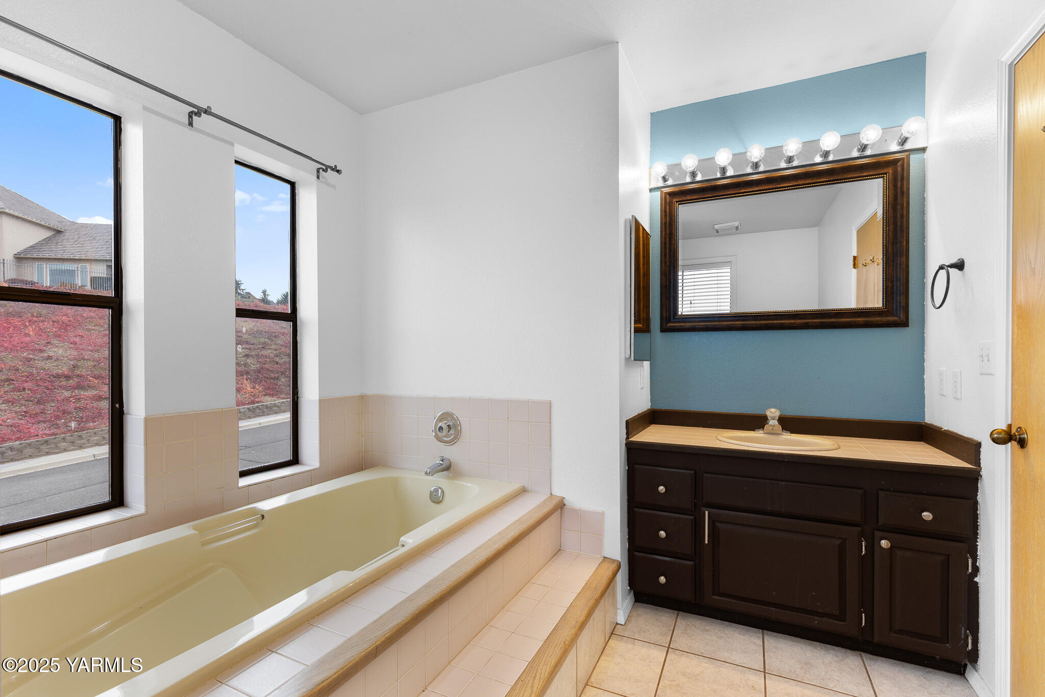 203 Merinda Dr