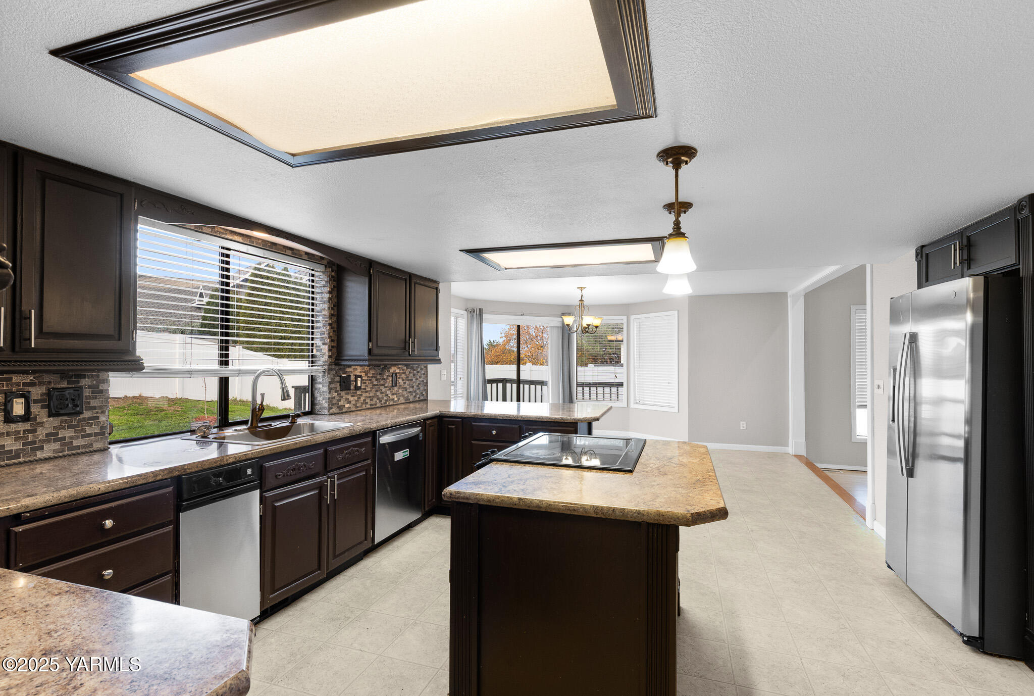 203 Merinda Dr