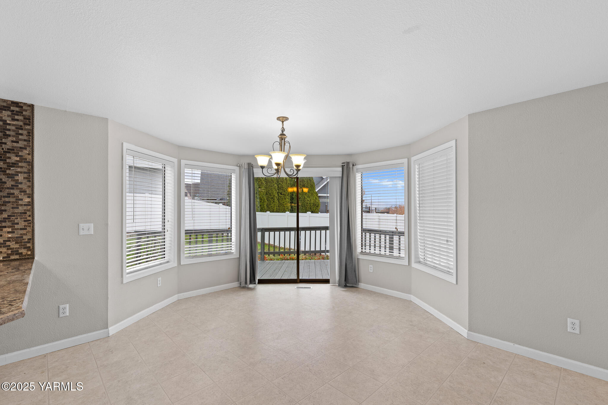 203 Merinda Dr