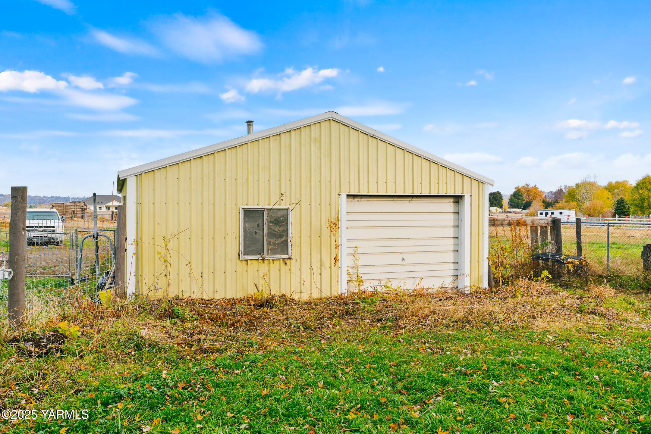 4605 Ahtanum Rd