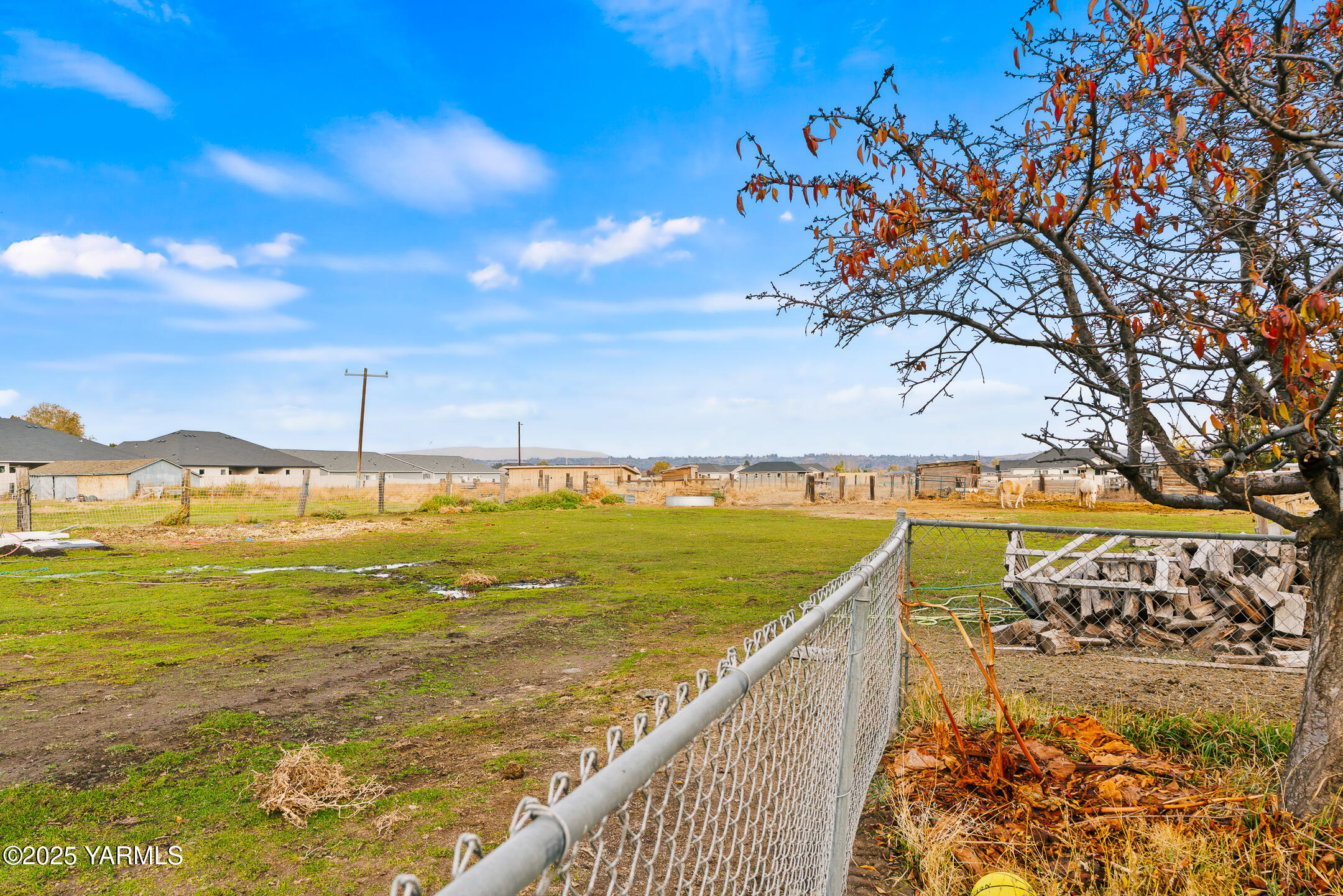 4605 Ahtanum Rd
