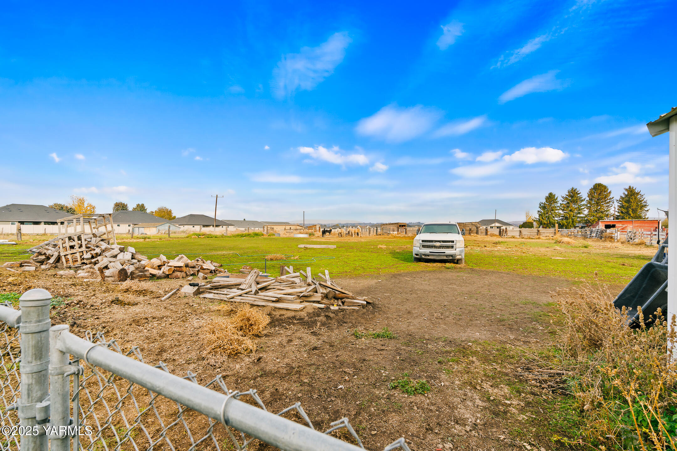 4605 Ahtanum Rd