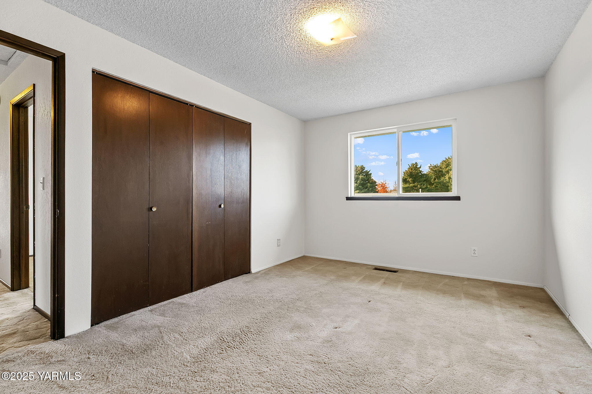 1403 Karr Ave