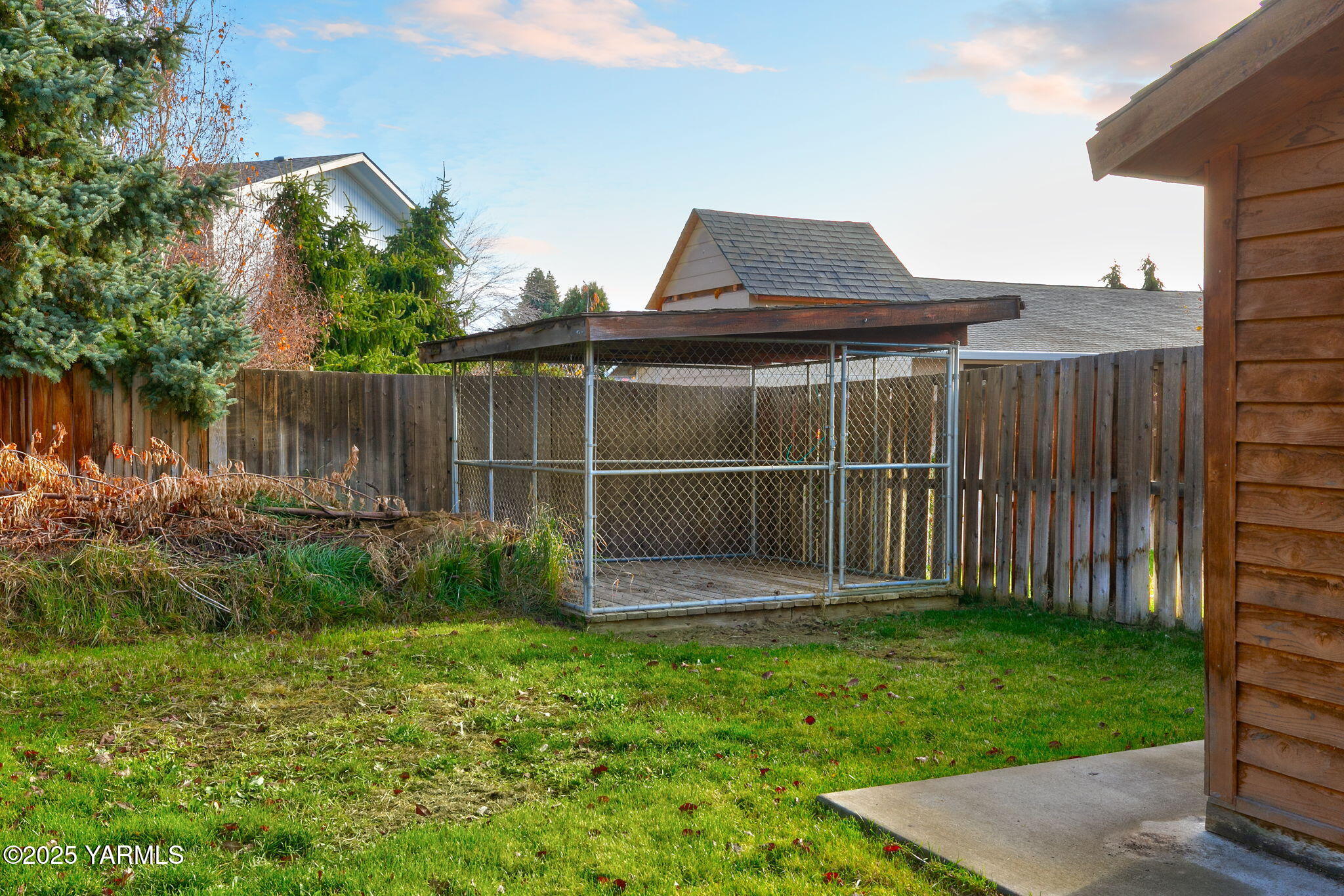 1403 Karr Ave