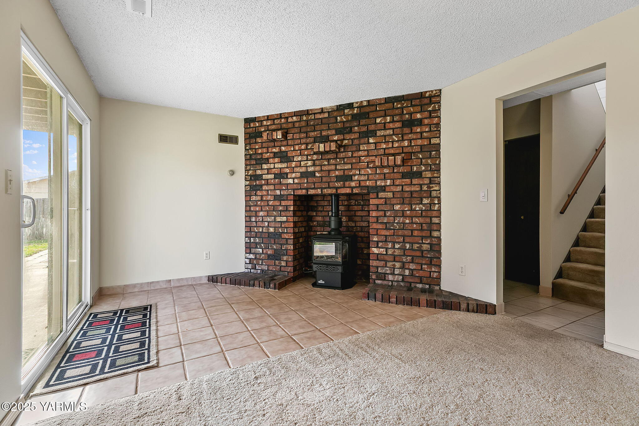 1403 Karr Ave