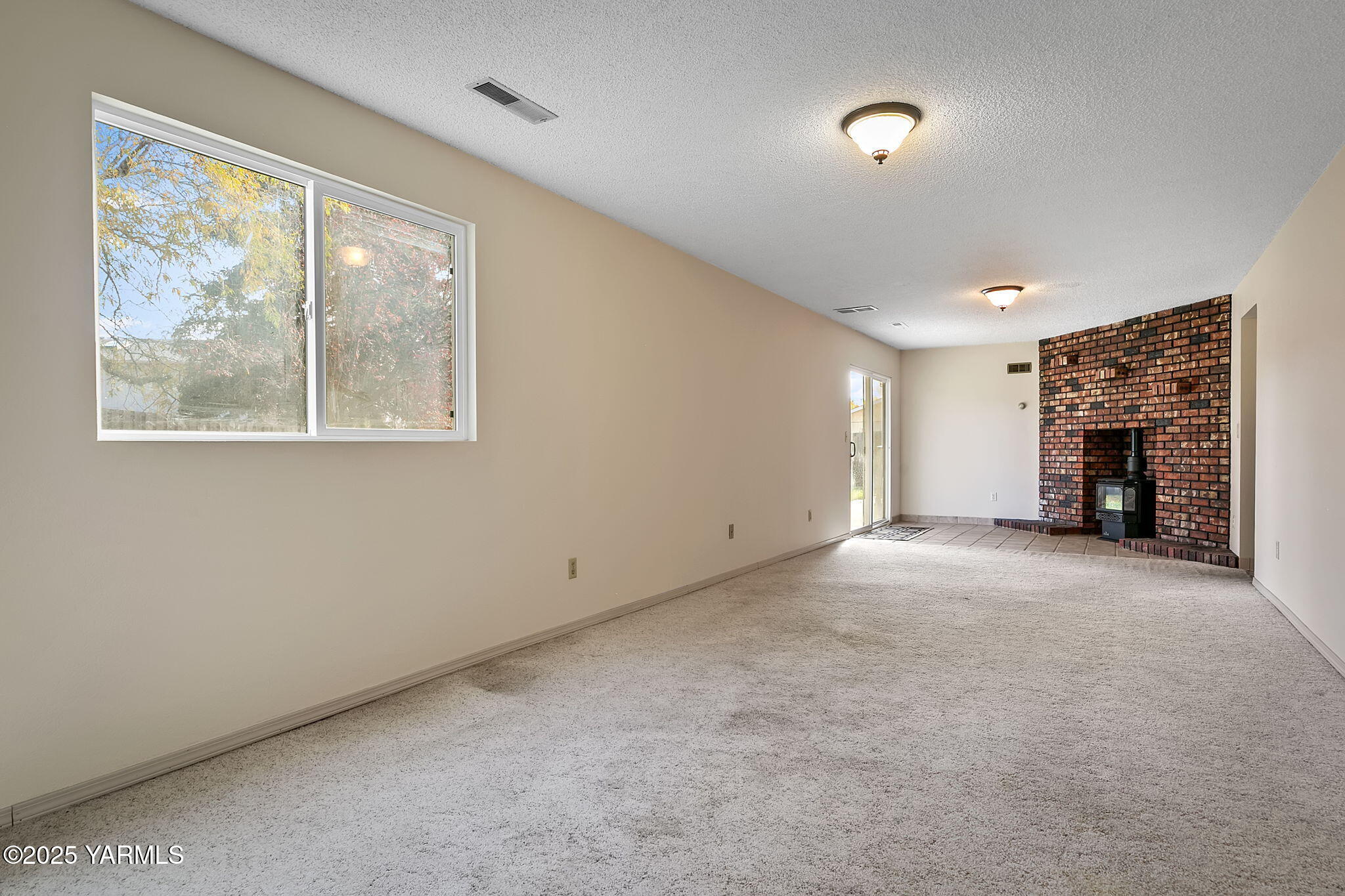 1403 Karr Ave