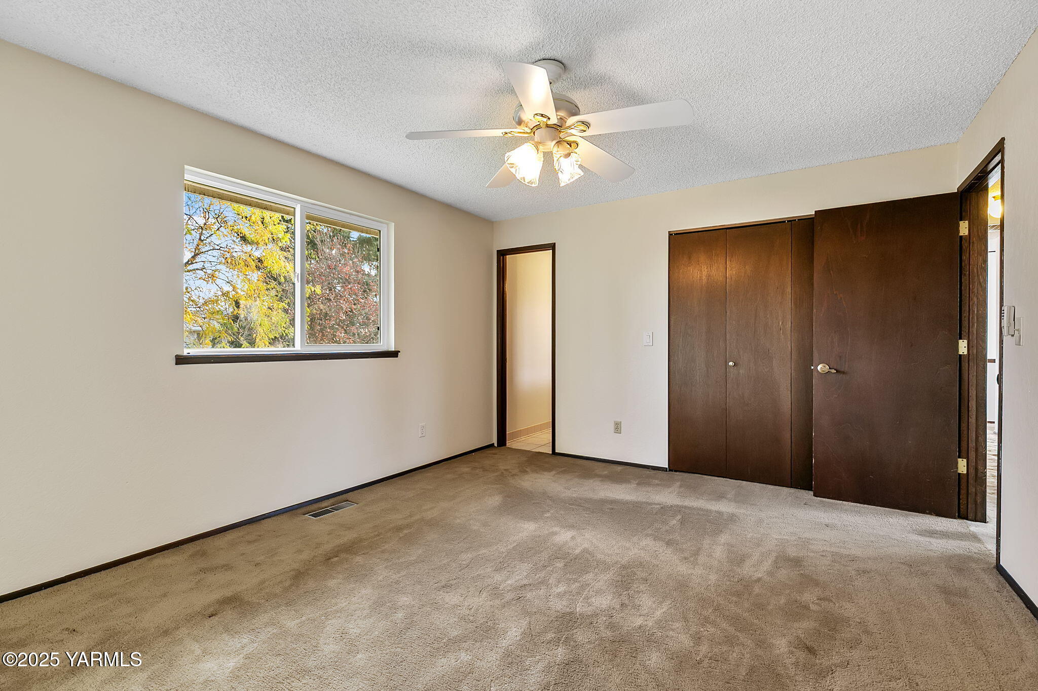 1403 Karr Ave