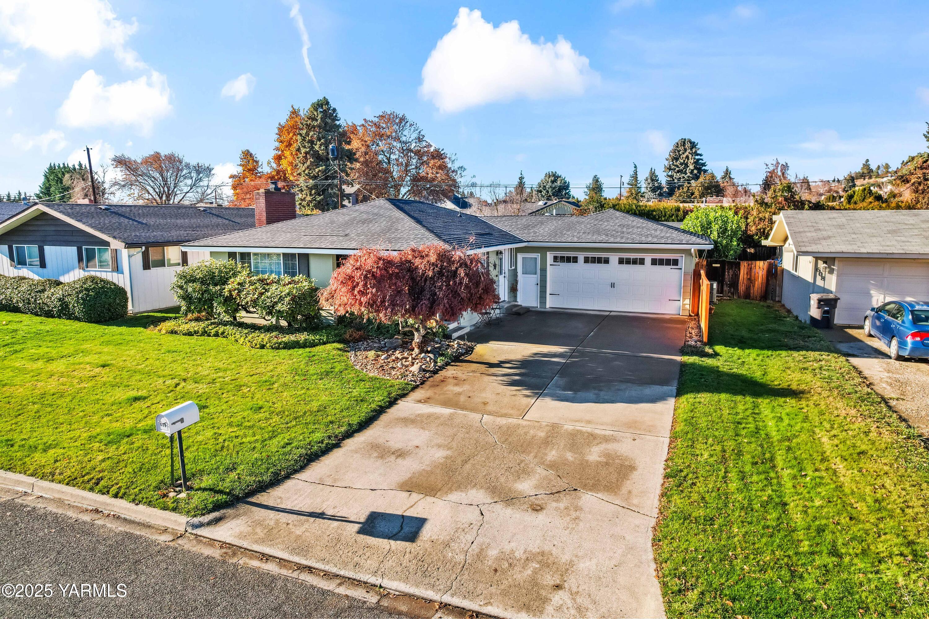 606 N 46th Ave