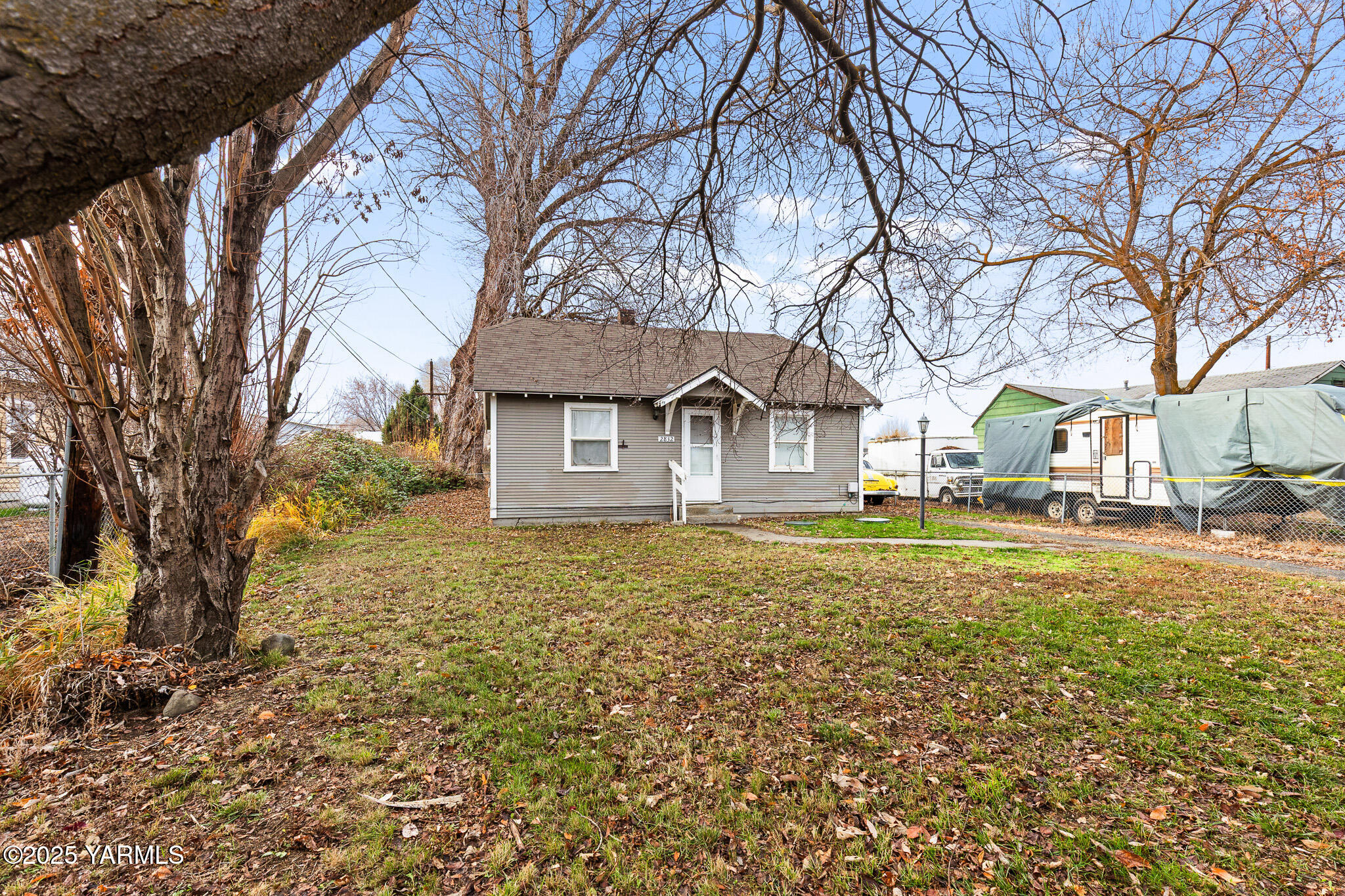 2832 S Wiley Rd