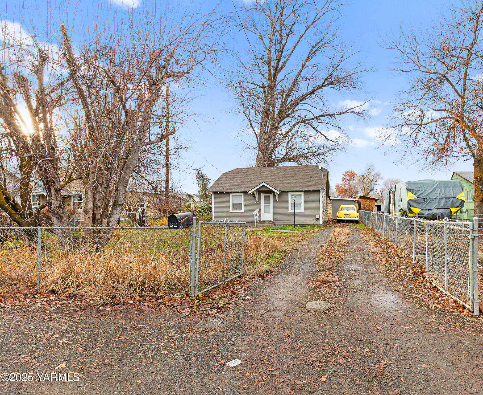 2832 S Wiley Rd