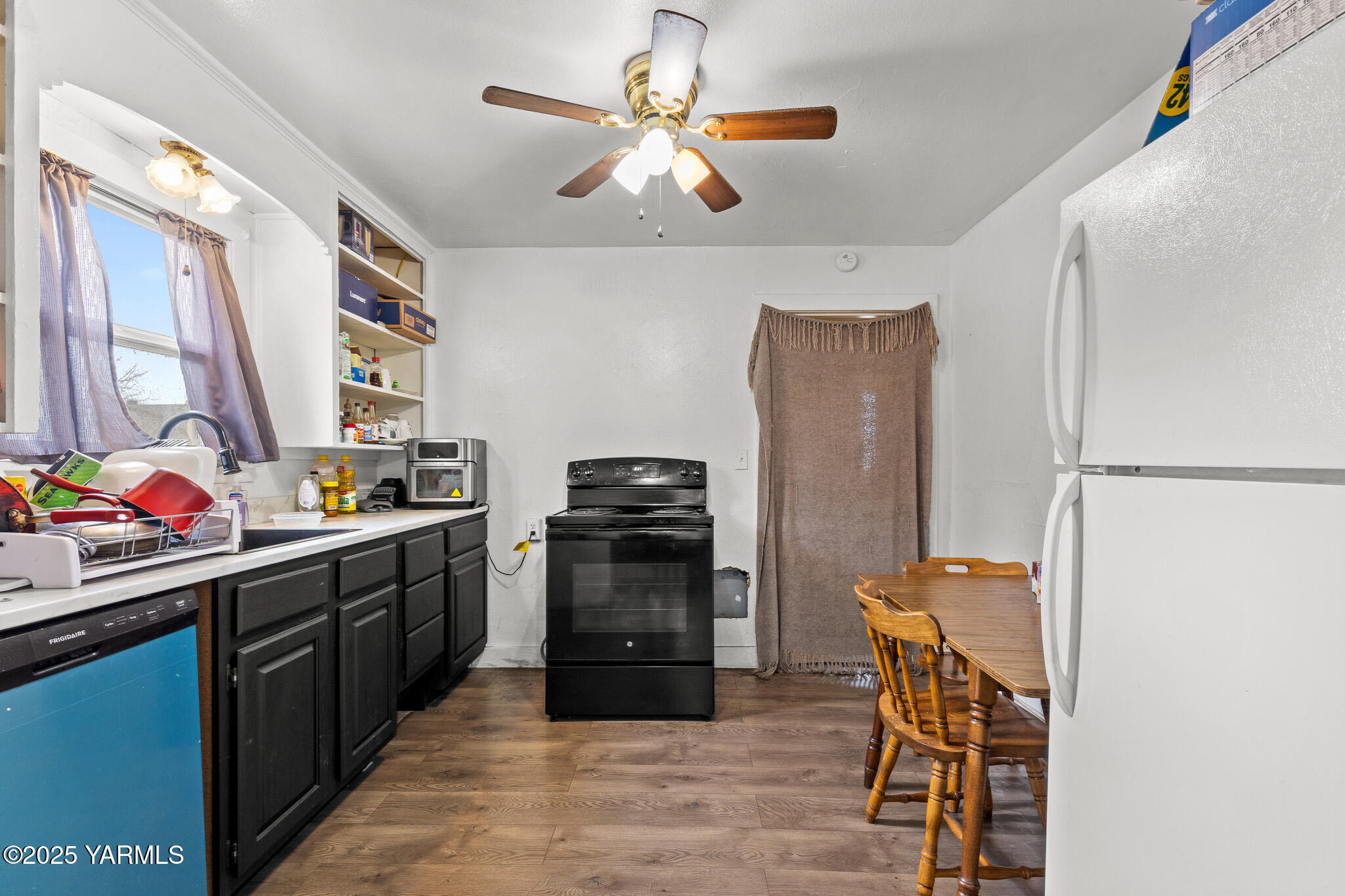 2832 S Wiley Rd