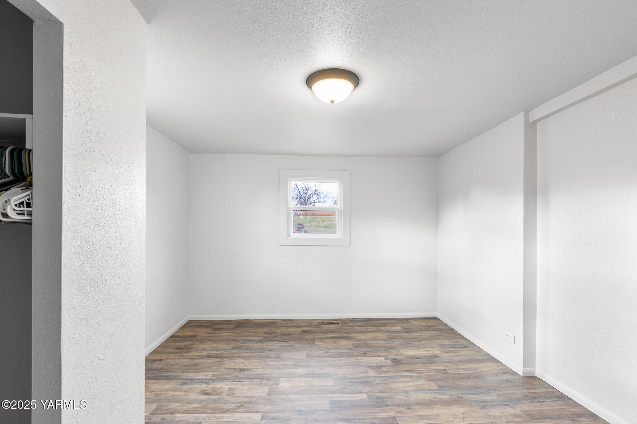 752 Lancaster Rd