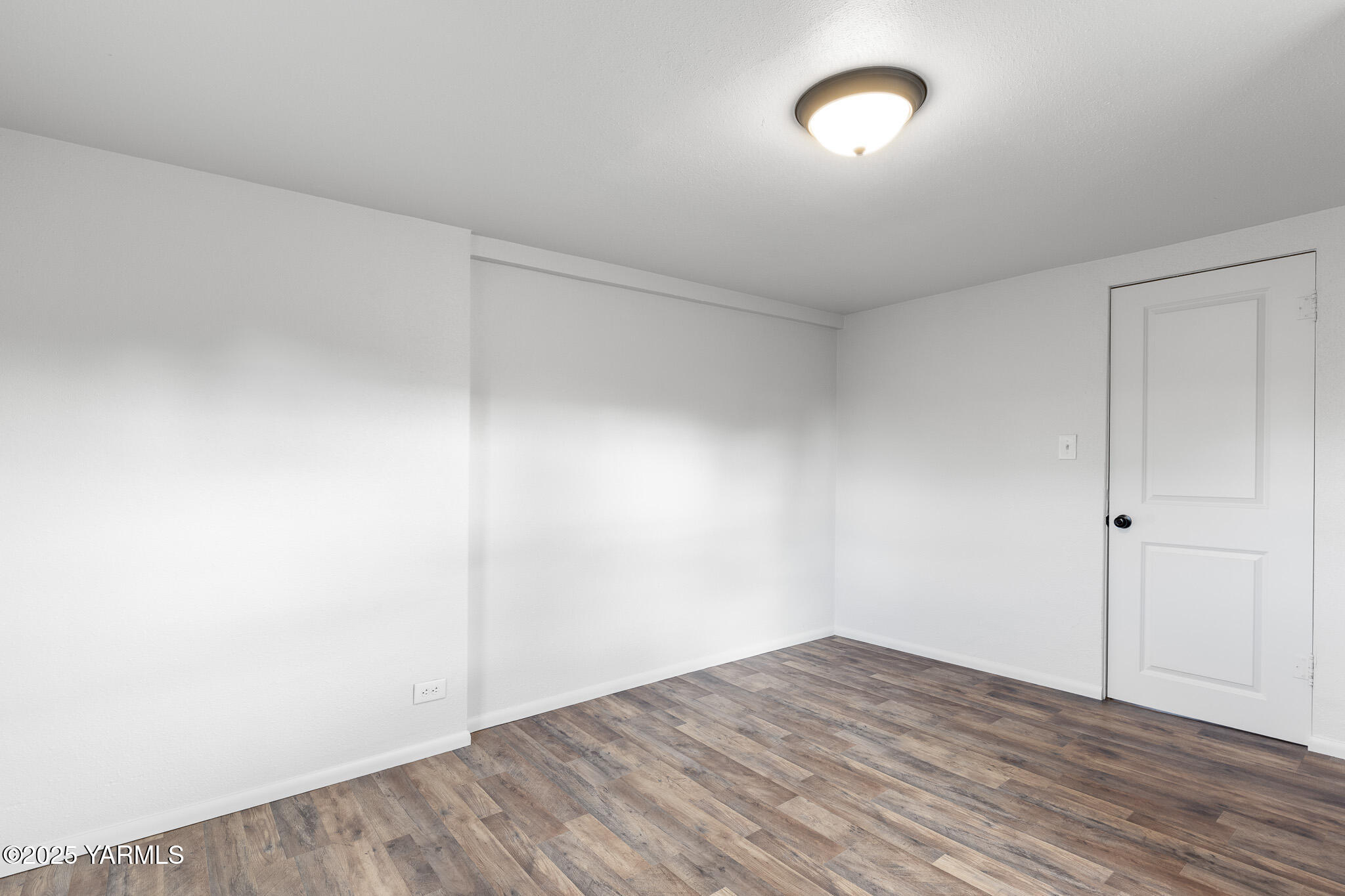 752 Lancaster Rd