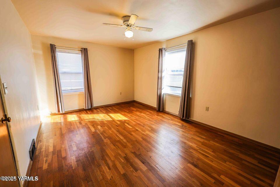 1312 S 6th Ave