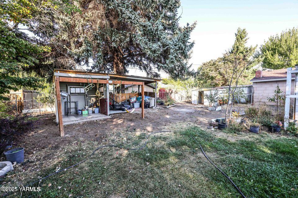 1312 S 6th Ave