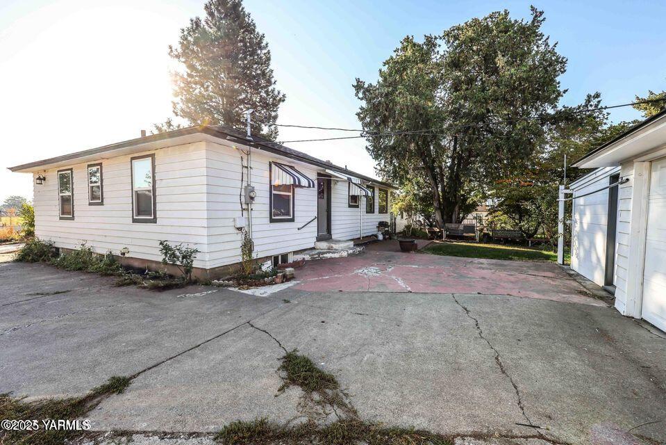 1312 S 6th Ave