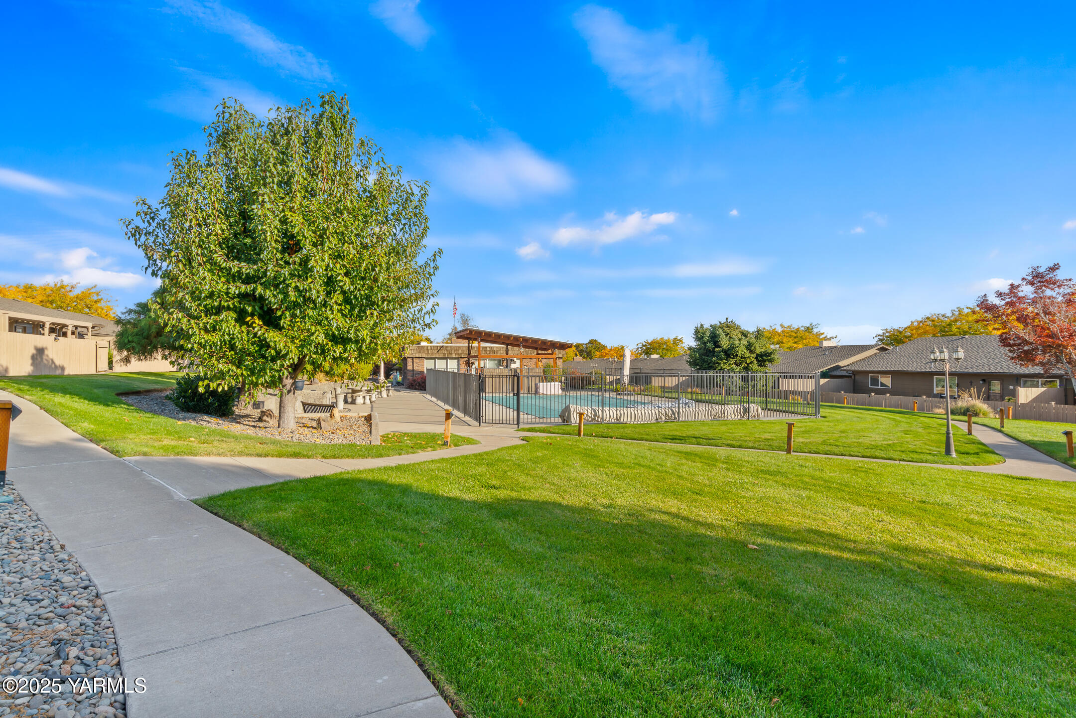 5910 W Lincoln Ave Unit: 9