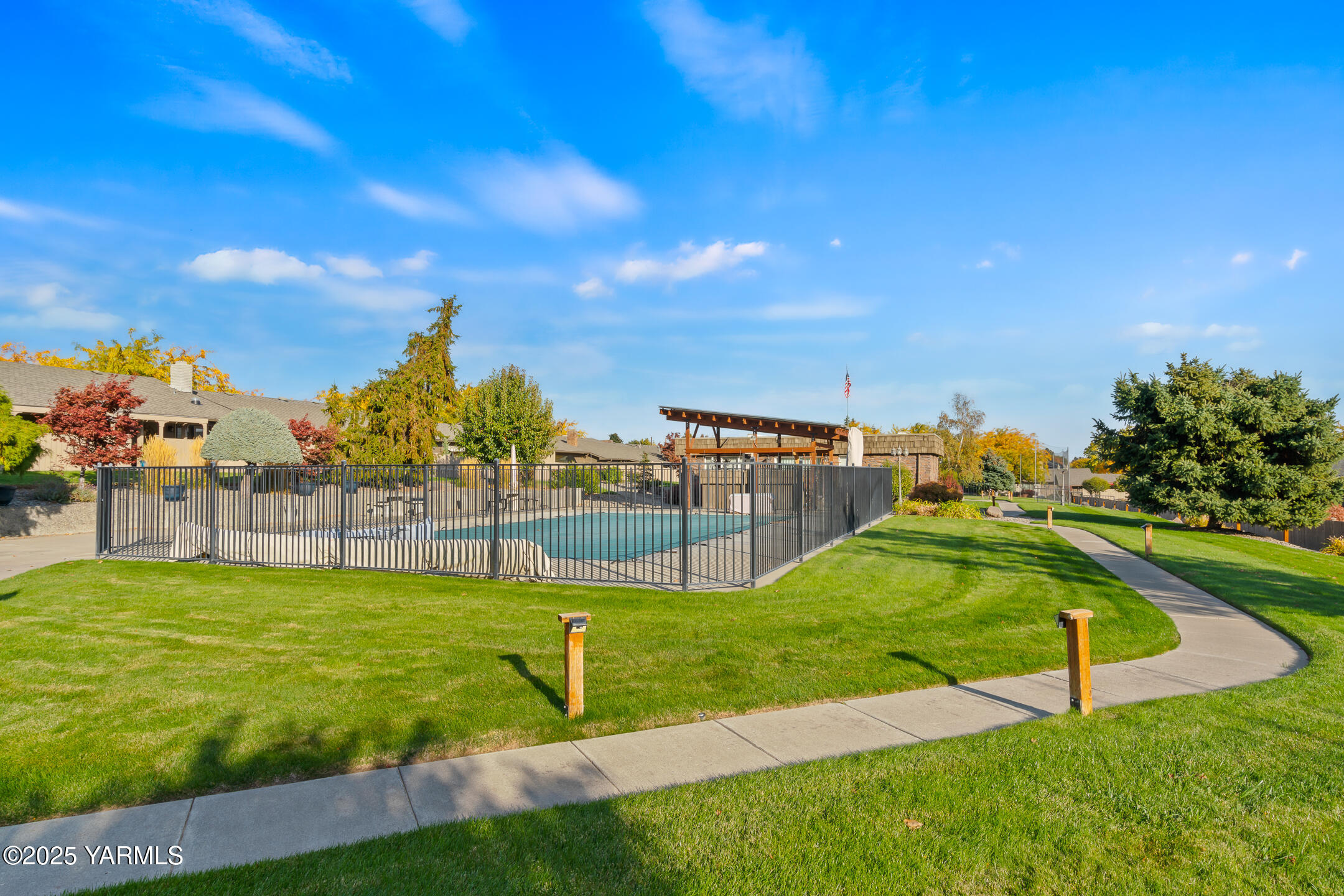 5910 W Lincoln Ave Unit: 9