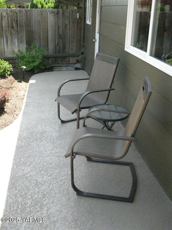 5910 W Lincoln Ave Unit: 9