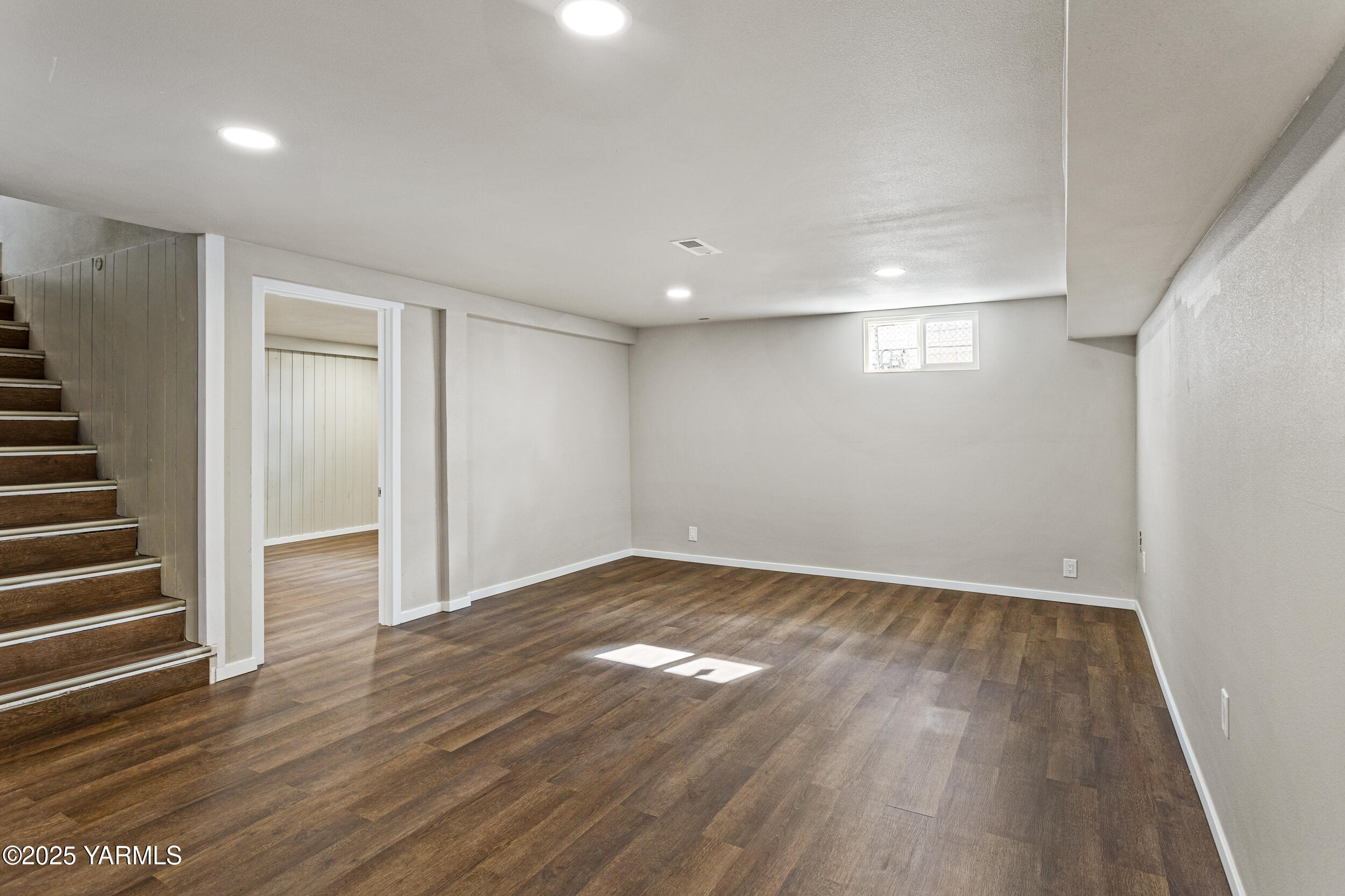 1207 S 9th Ave