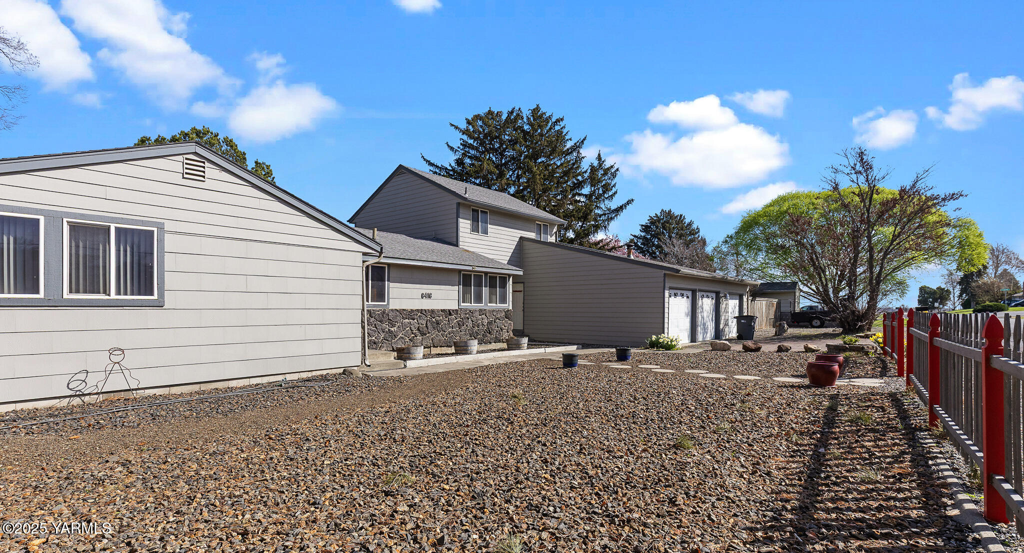 6416 W Arrowhead Ave