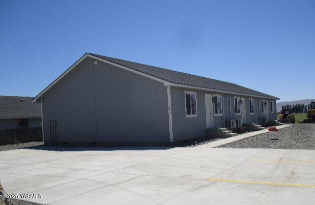 130 Mauch Alley St Unit: A,B,C