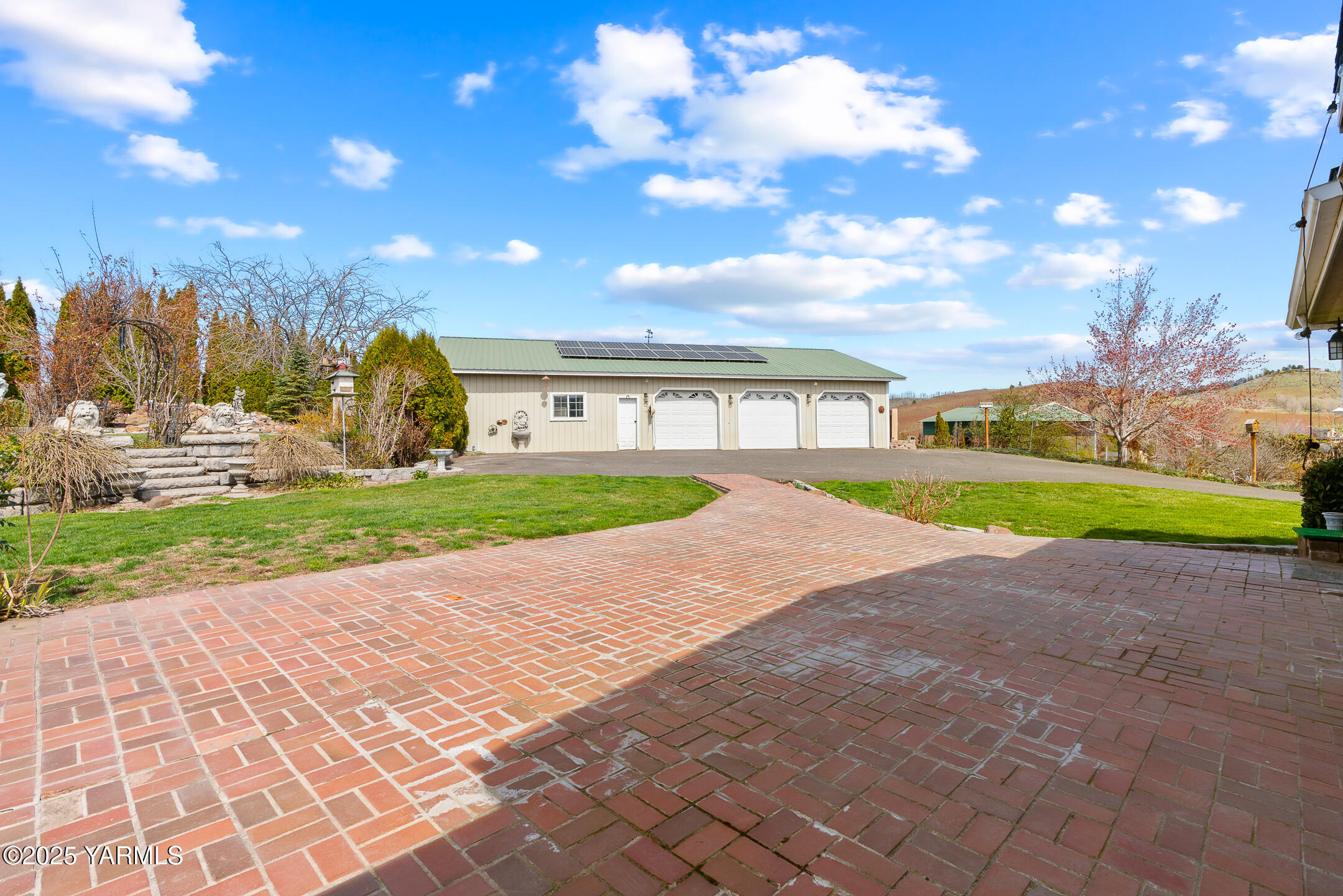 281 Ann Dr