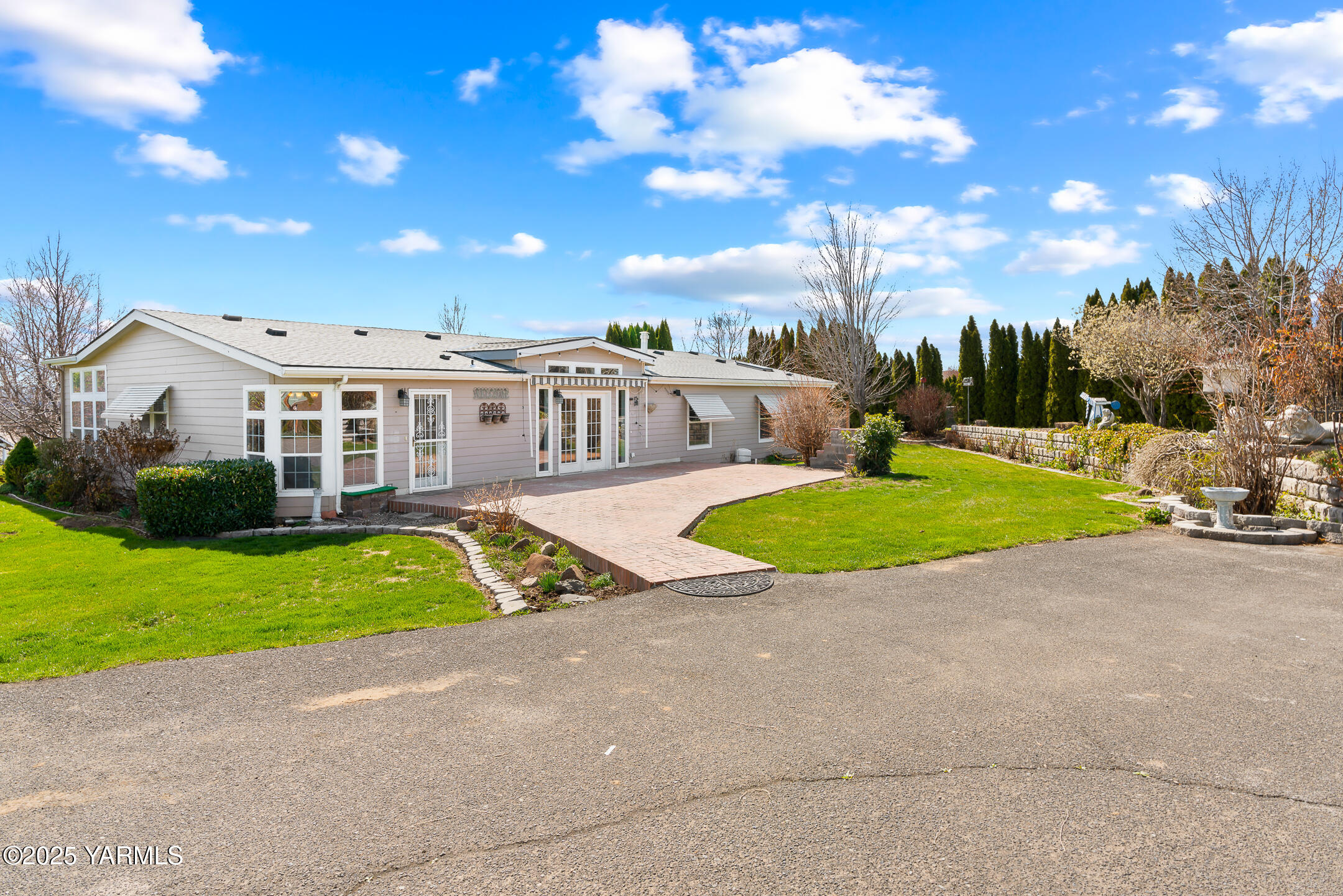 281 Ann Dr