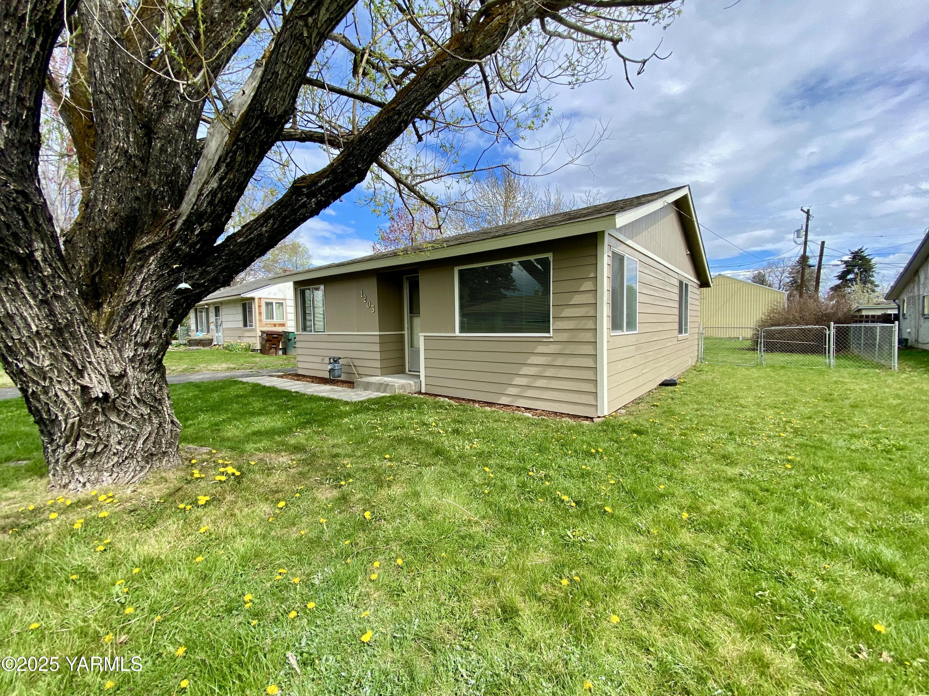 1203 Cornell Ave