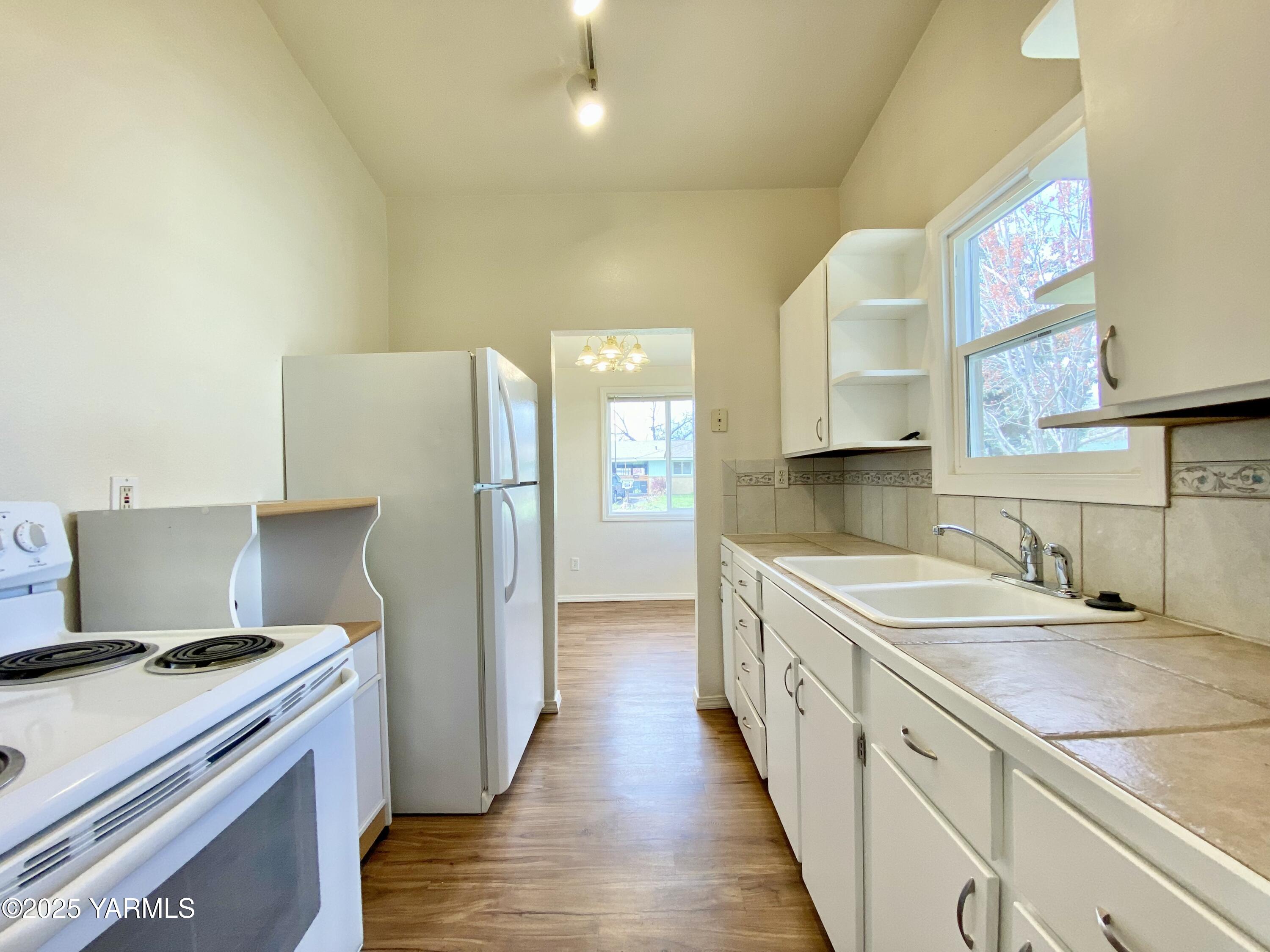 1203 Cornell Ave