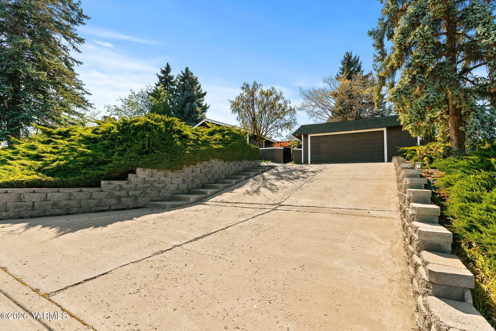 1704 Conover Dr