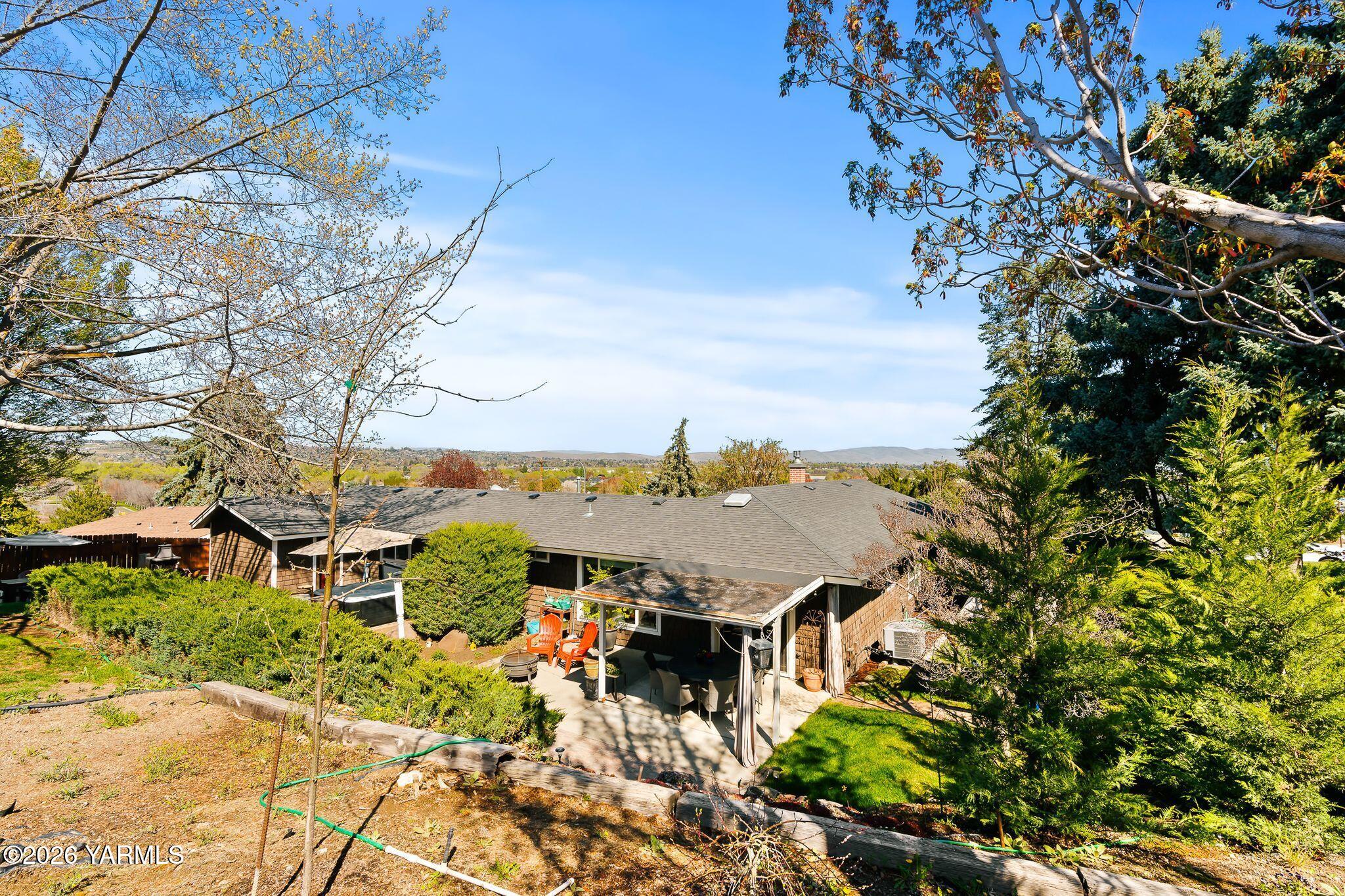 1704 Conover Dr