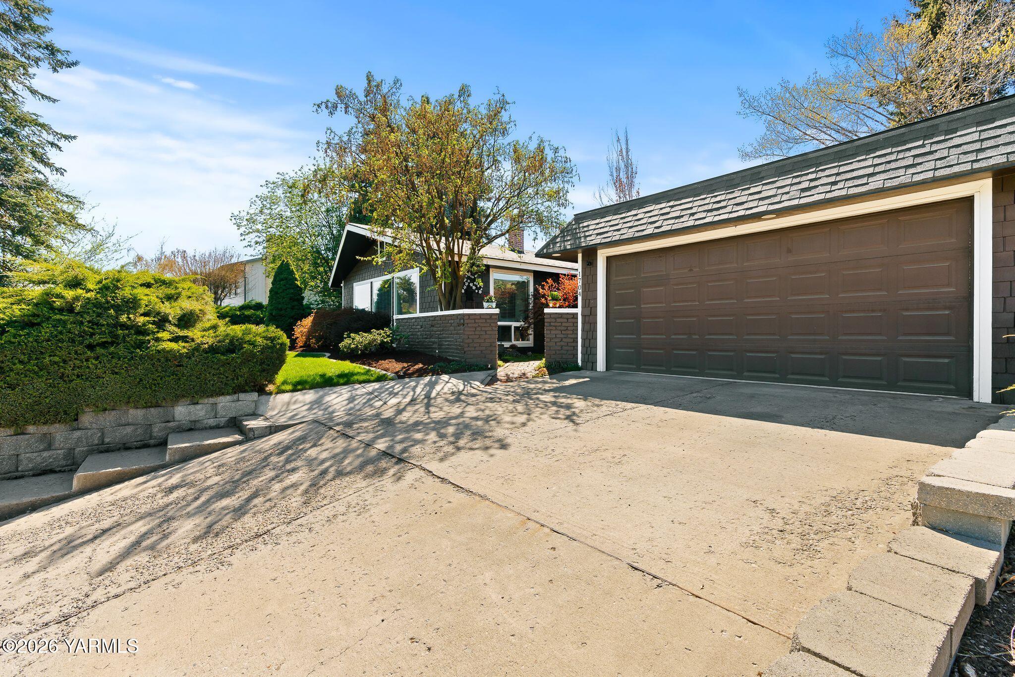 1704 Conover Dr