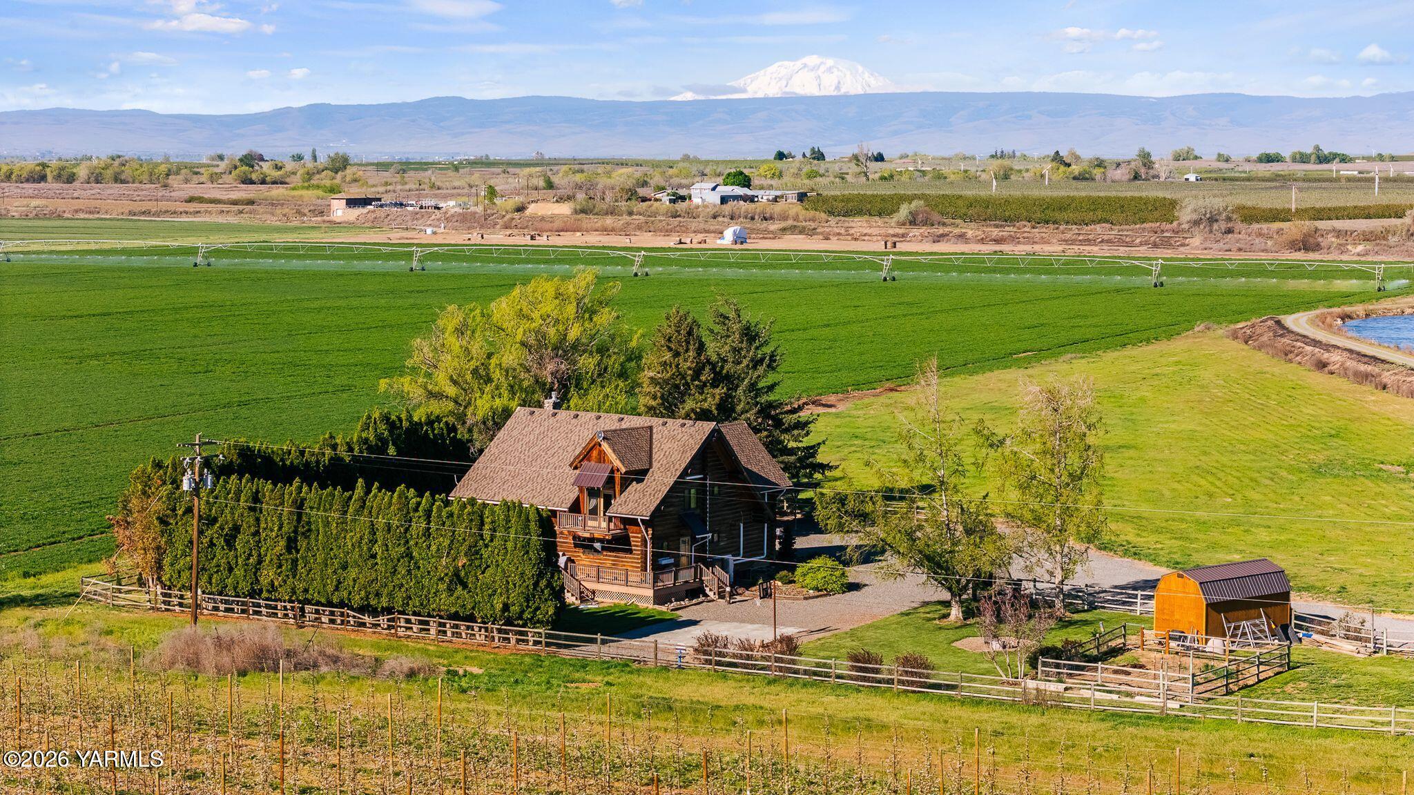 2550 Kays Rd