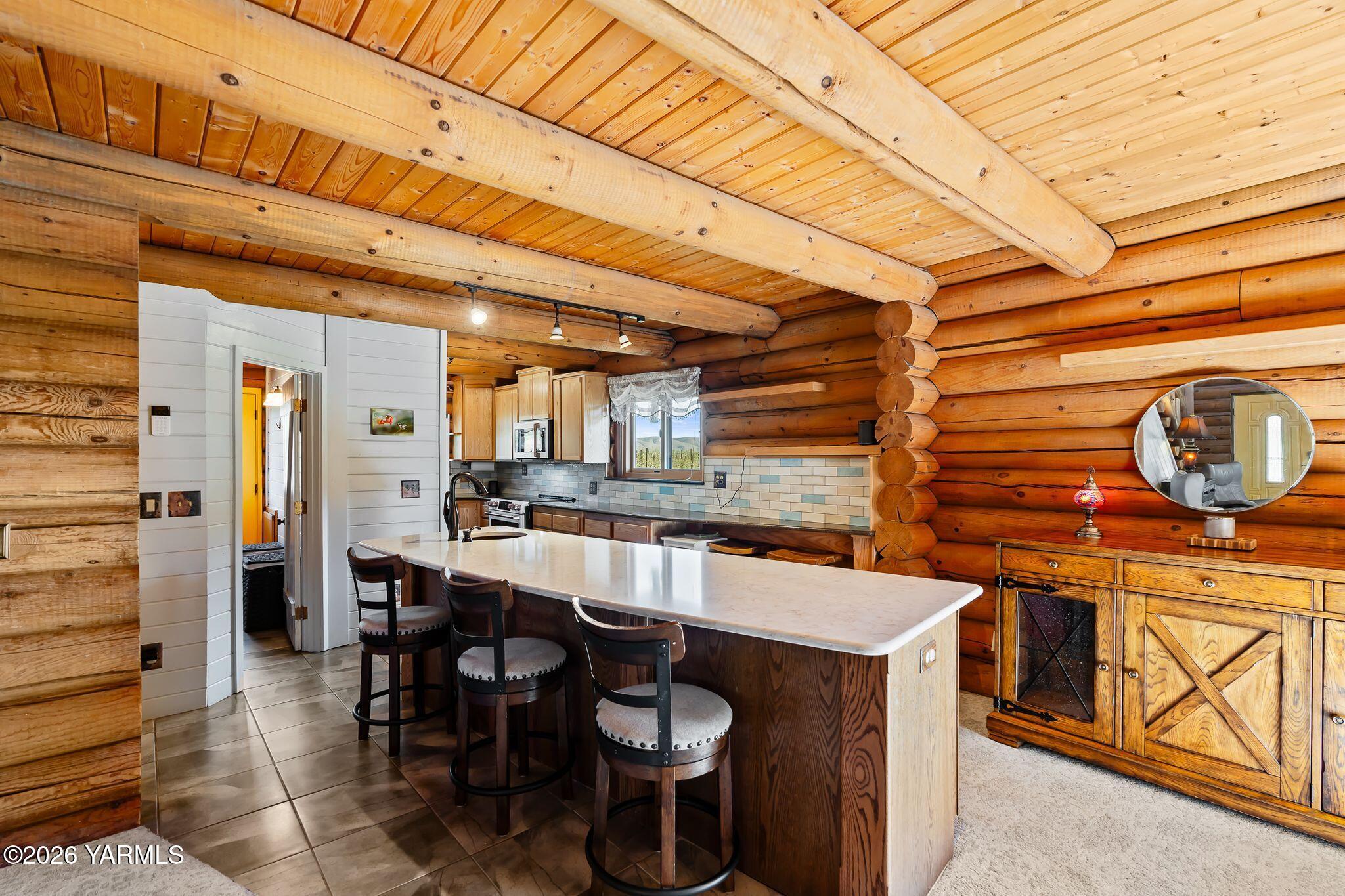 2550 Kays Rd