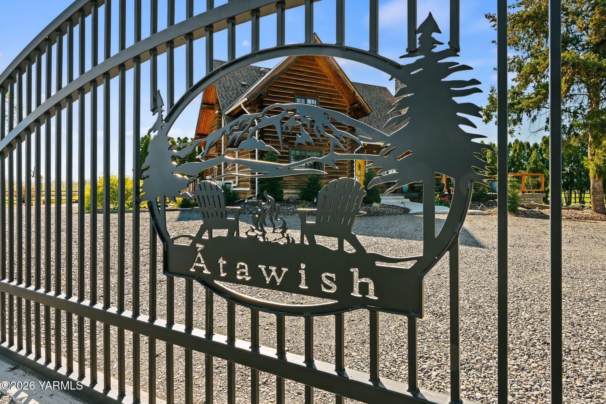 2550 Kays Rd