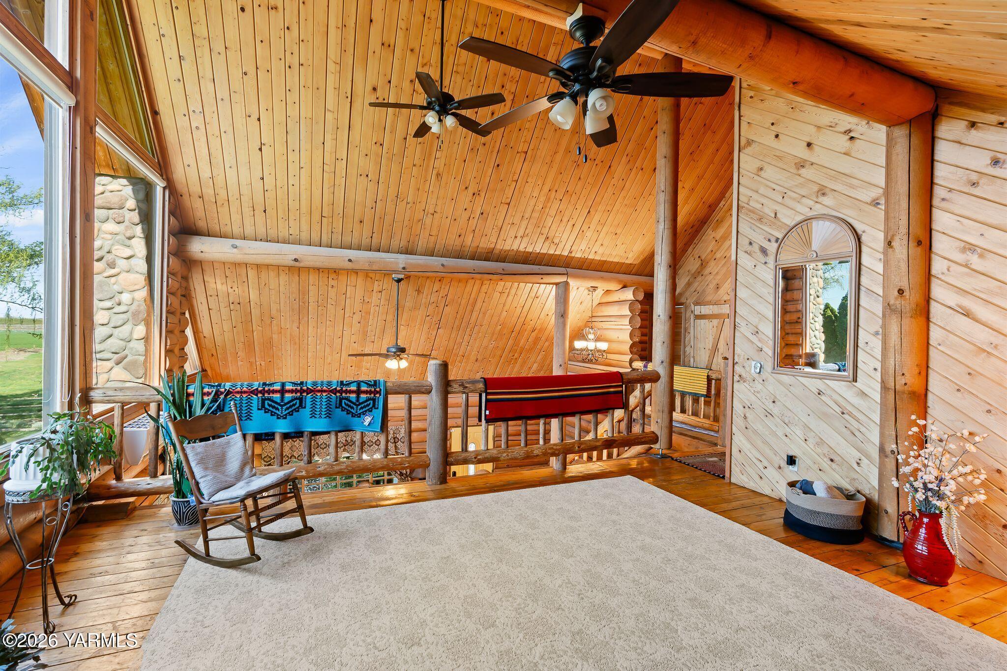 2550 Kays Rd