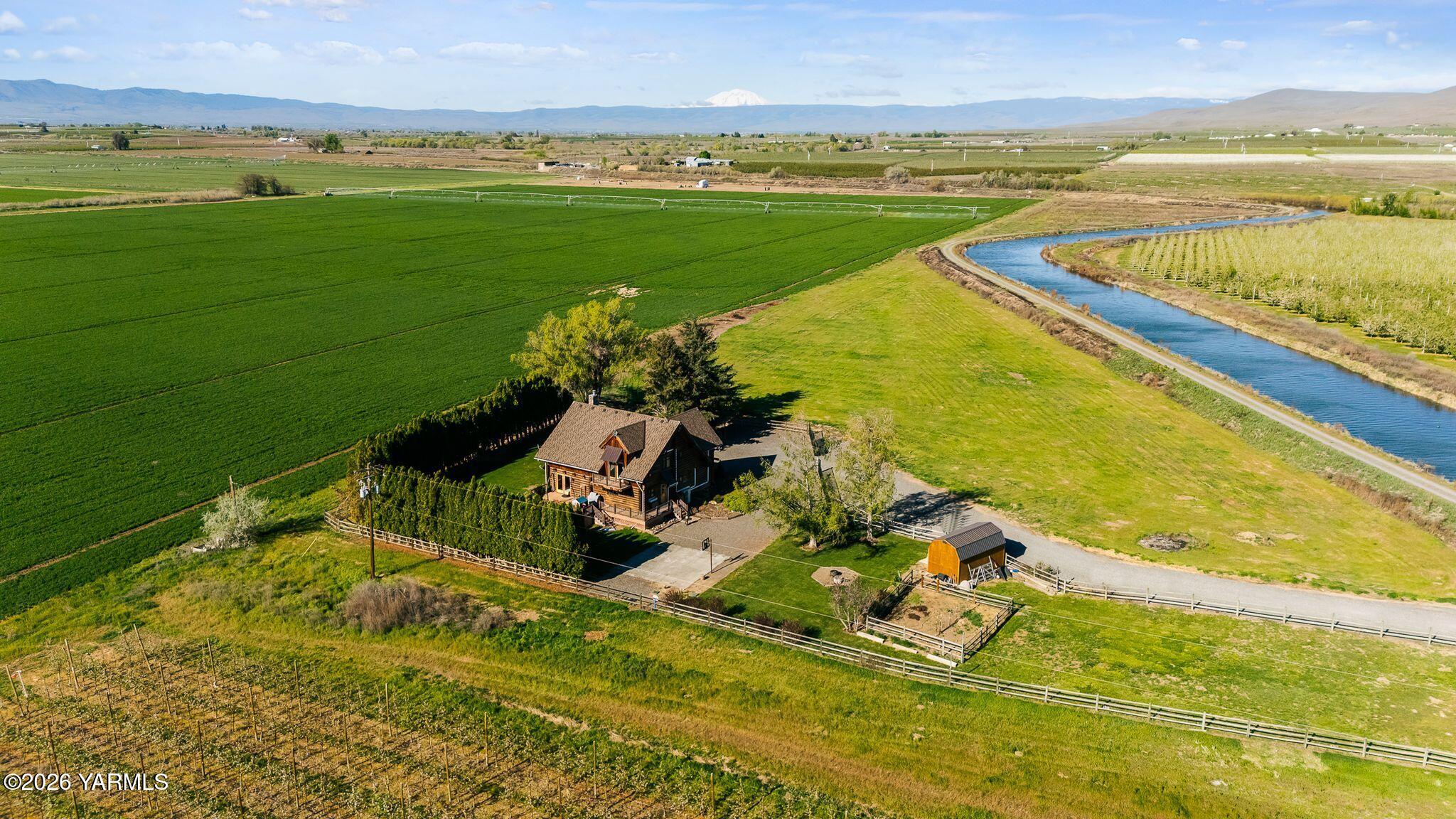 2550 Kays Rd