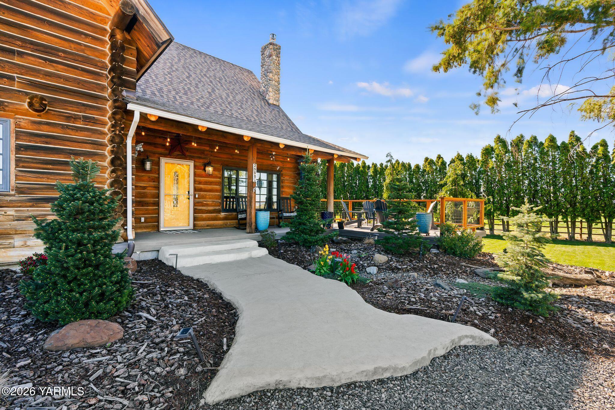2550 Kays Rd