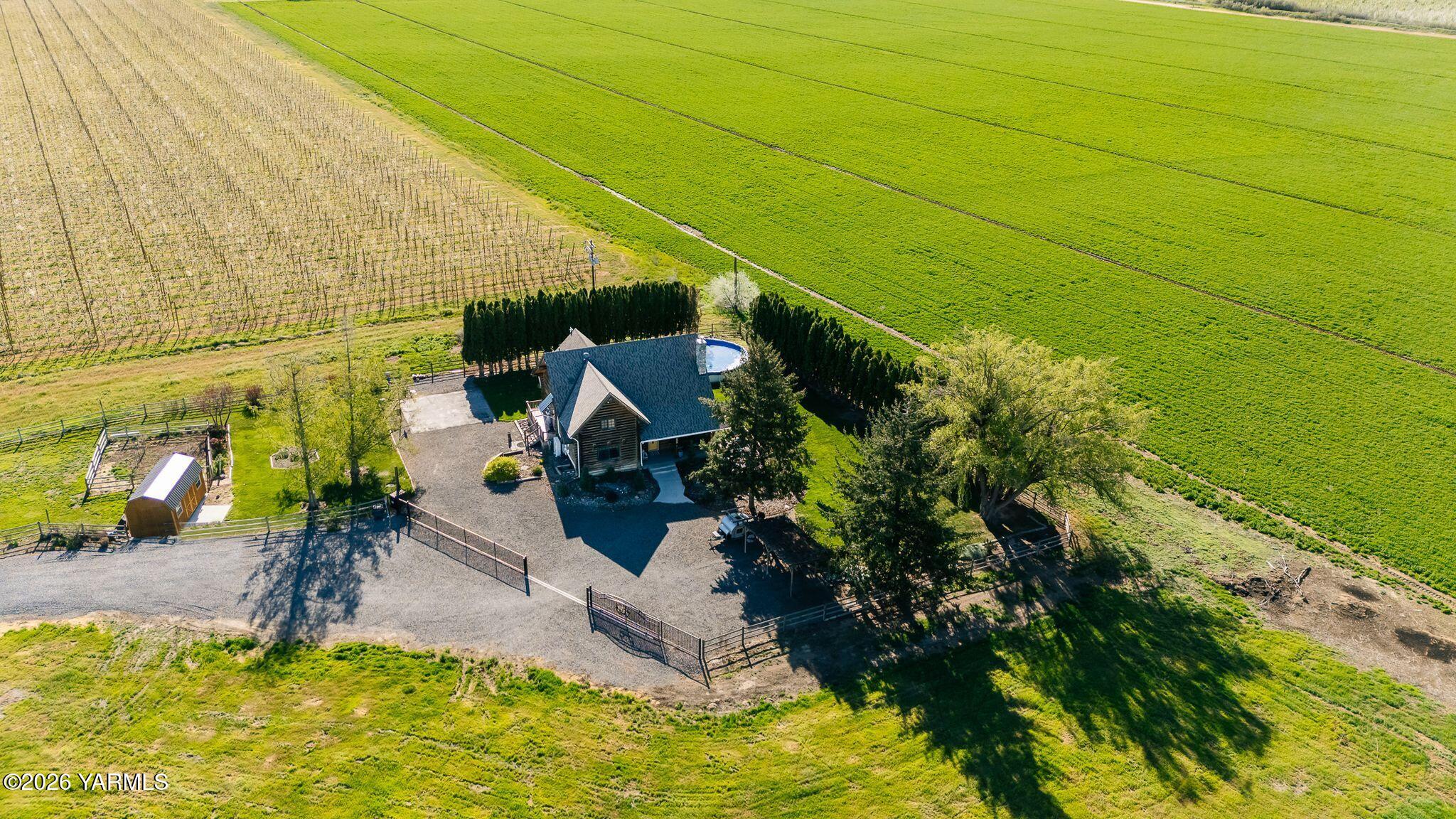 2550 Kays Rd