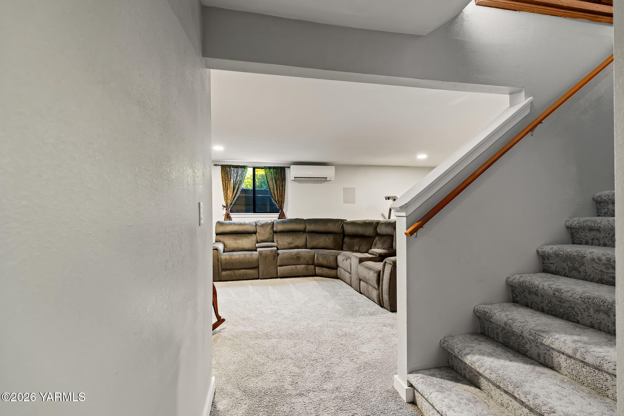 2550 Kays Rd