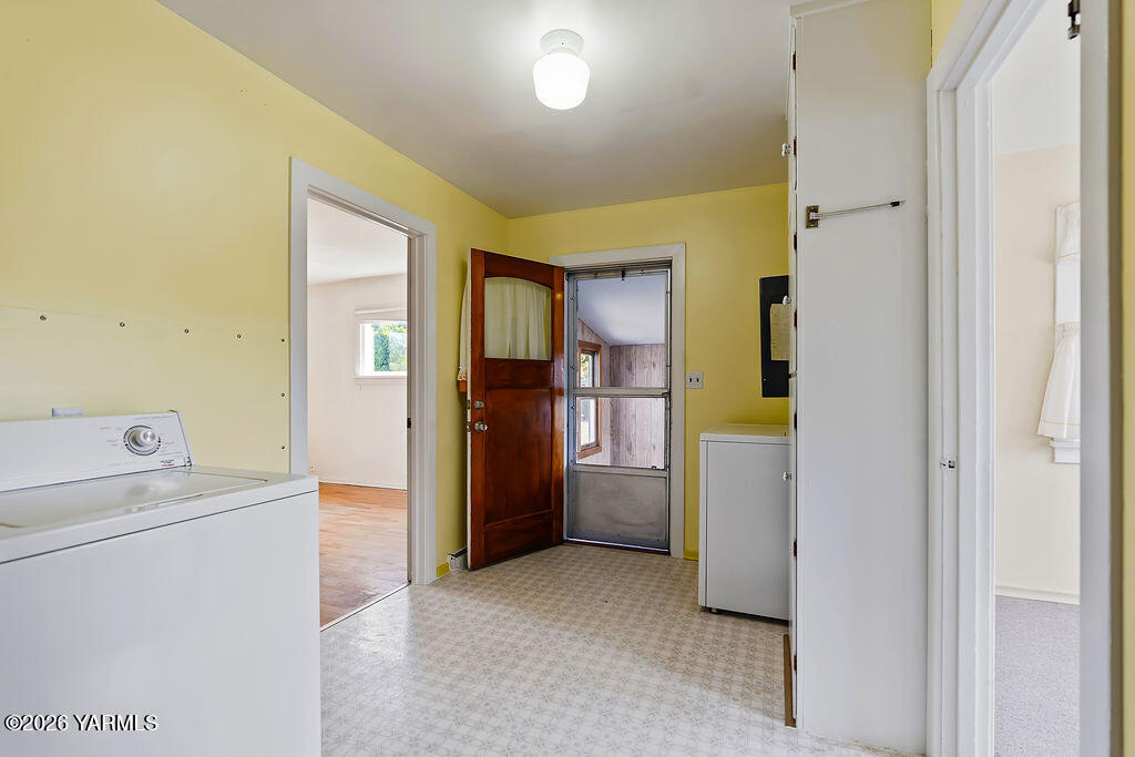 2019 S 2nd Ave