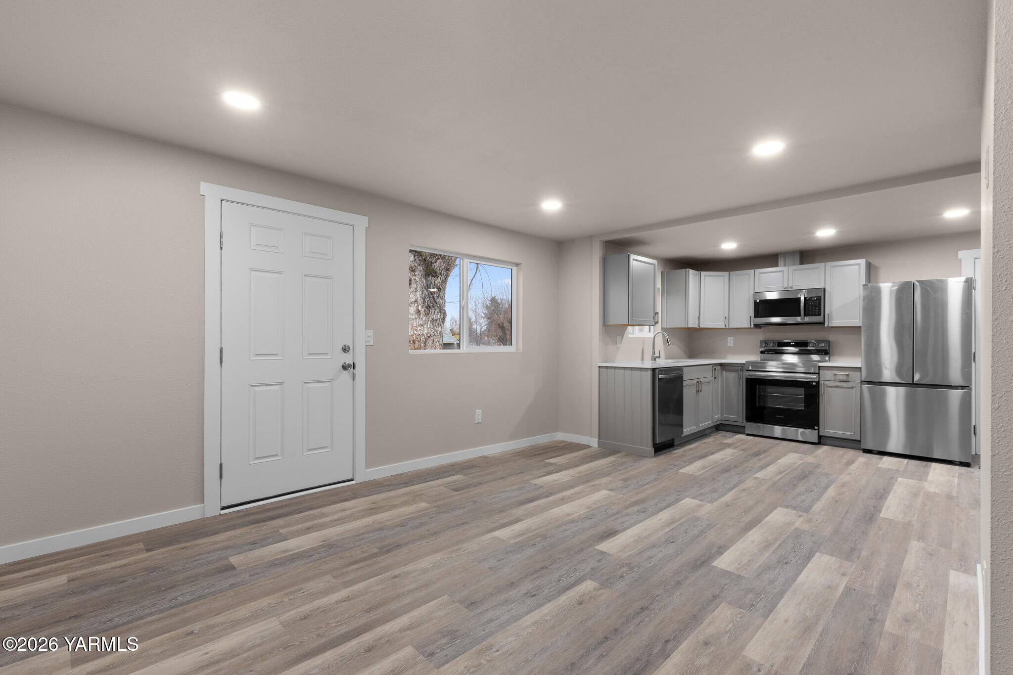 1318 S 11th Ave