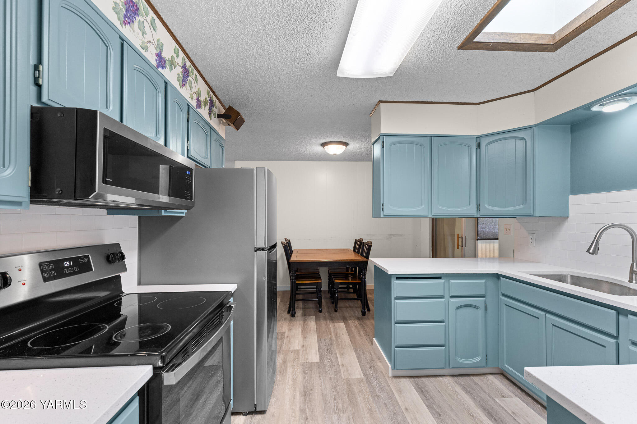 3106 Bonnie Doon Ave
