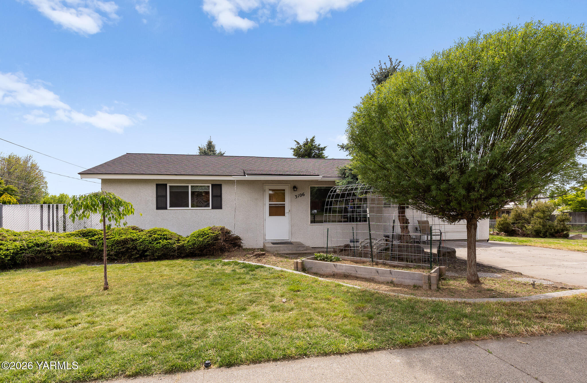 3106 Bonnie Doon Ave