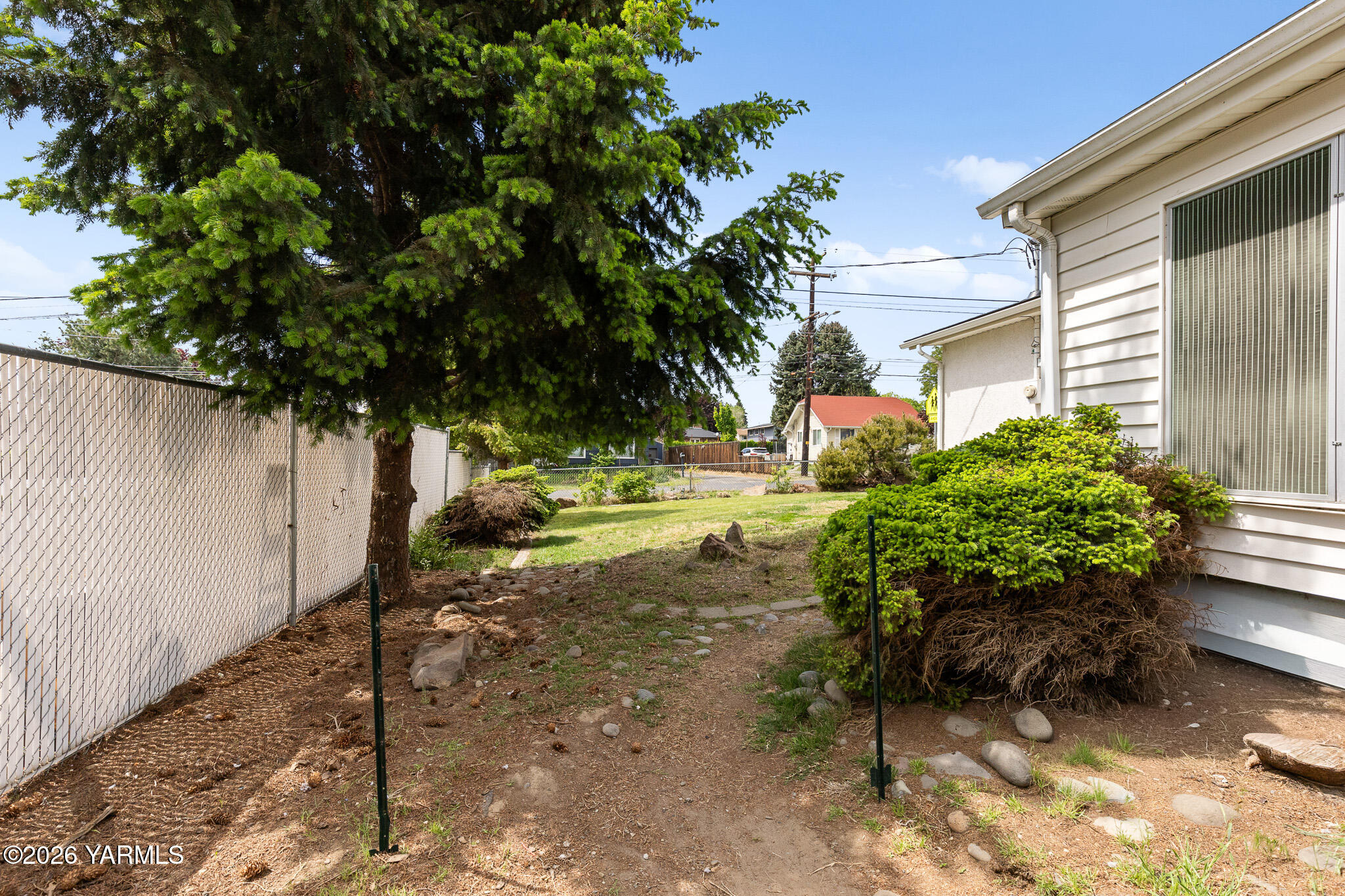 3106 Bonnie Doon Ave