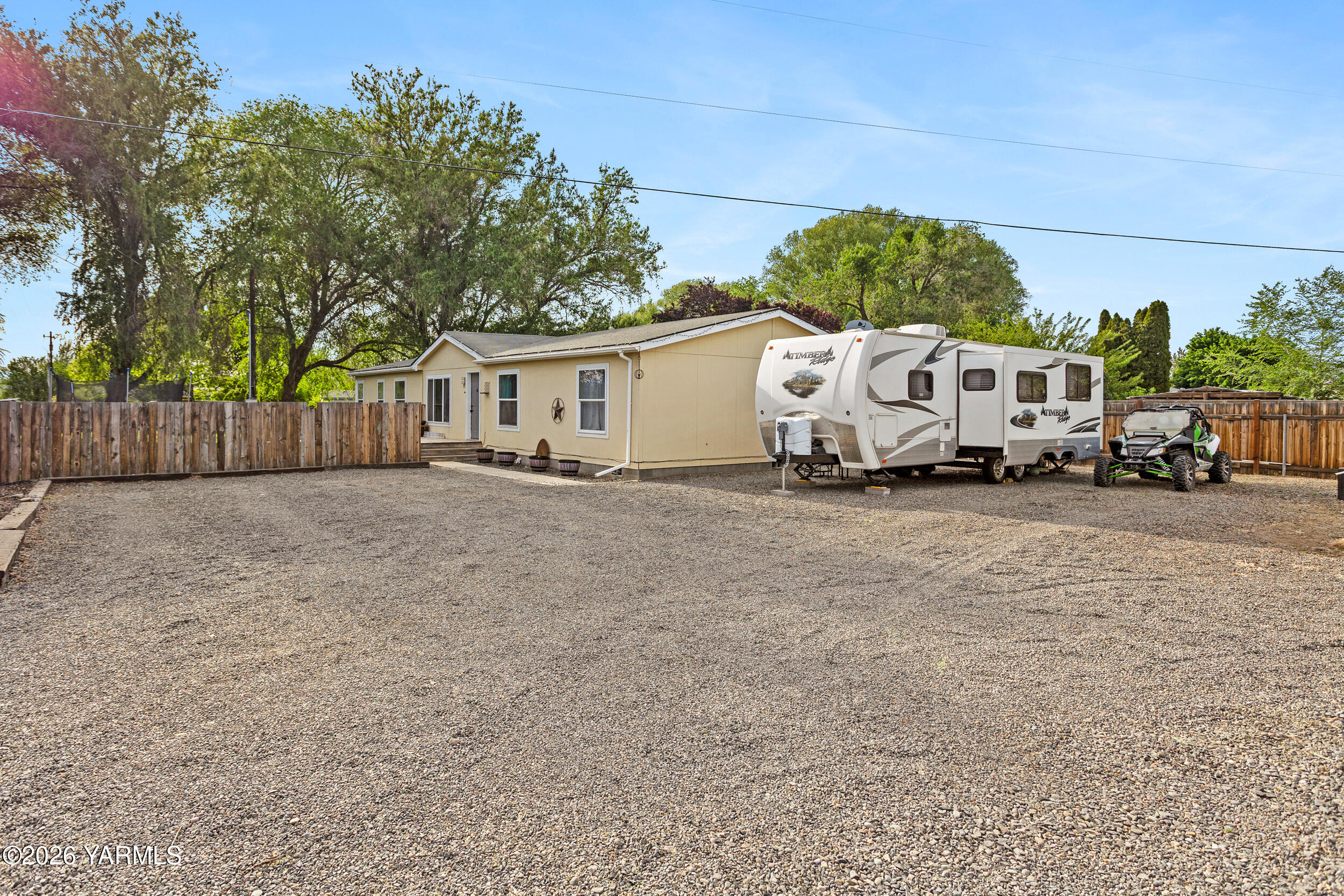 111 Goose Haven Ln